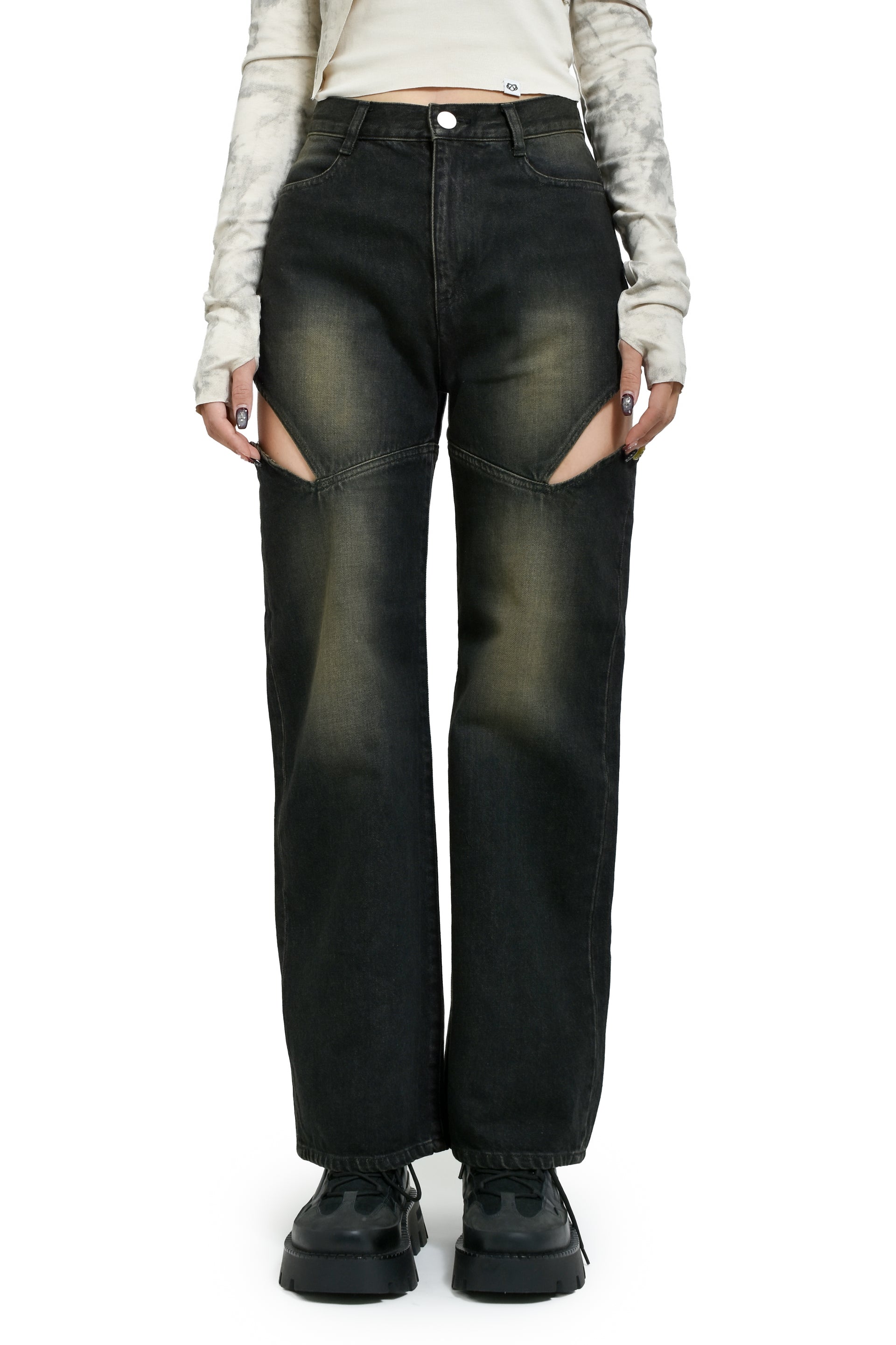 CUTOFF DENIM PANTS / BLK