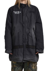 BONDAGE CROSS FISHTAIL PARKA / BLK