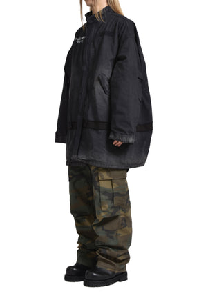 BONDAGE CROSS FISHTAIL PARKA / BLK