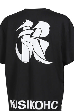 KUSIKOHC OVERSIZE T-SHIRT / BLK