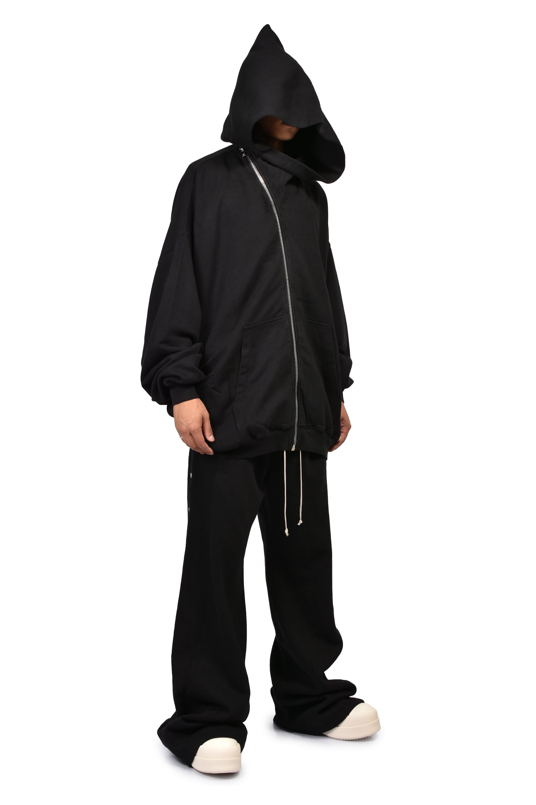 MOUNTAIN HUN HOODIE / BLK