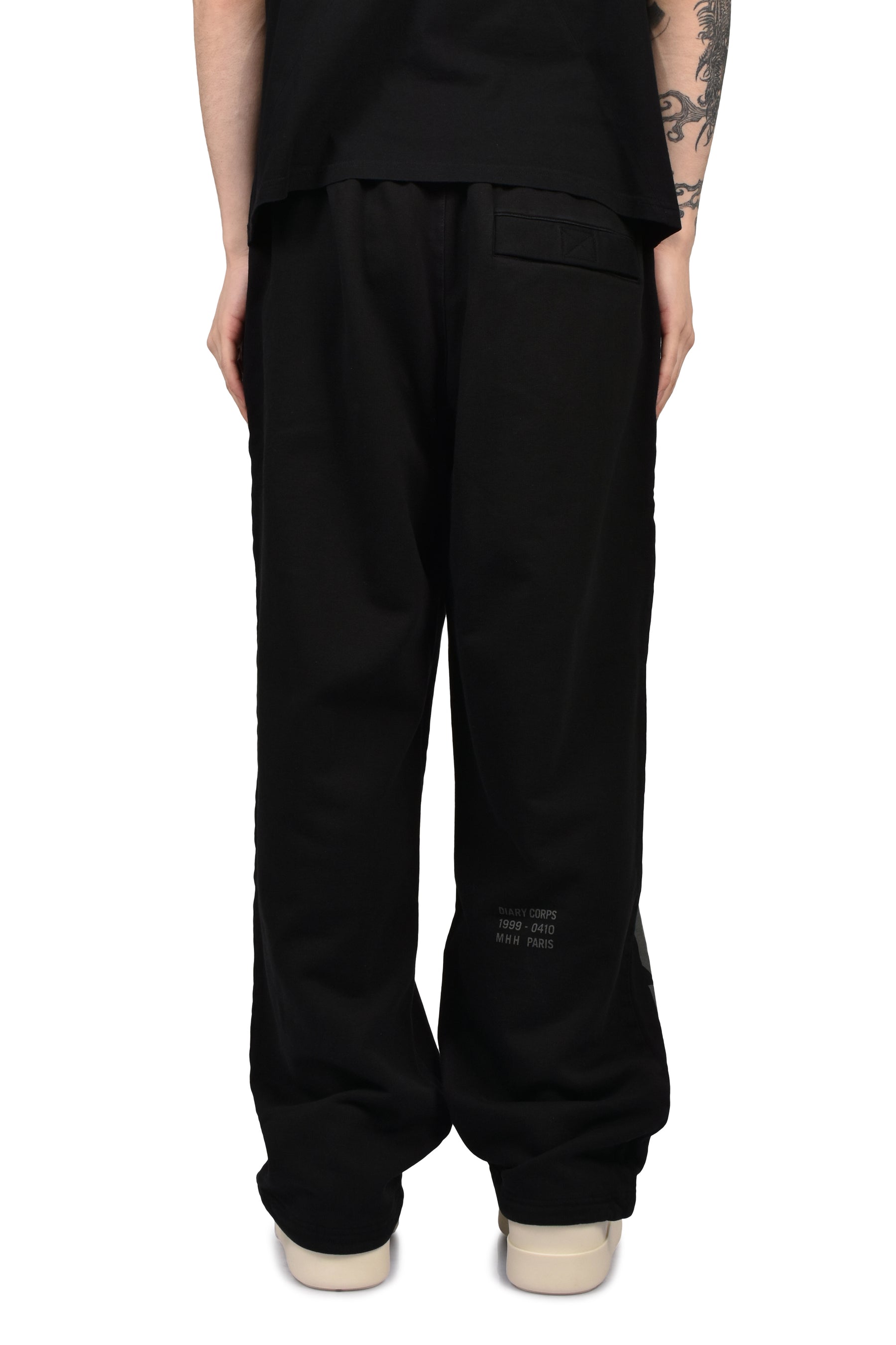 1999 GRAPHIC SWEATPANT  / BLK