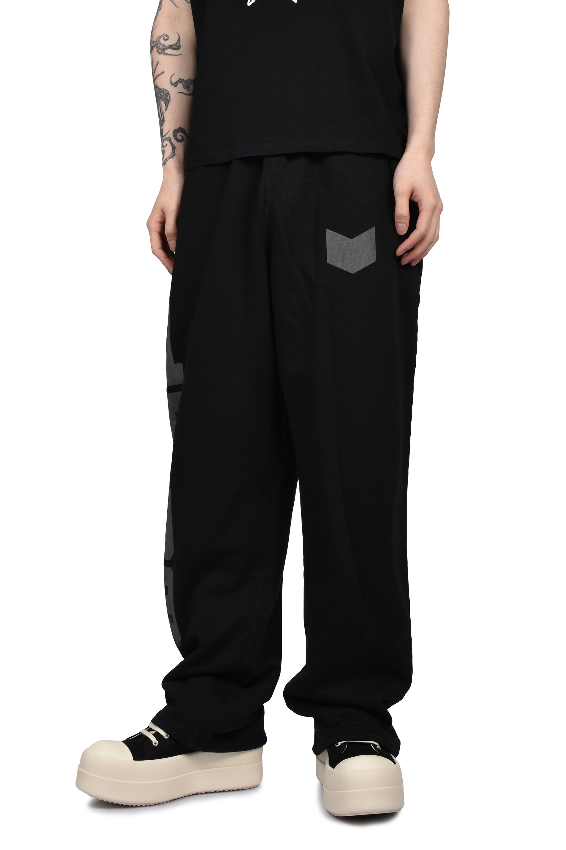 1999 GRAPHIC SWEATPANT  / BLK