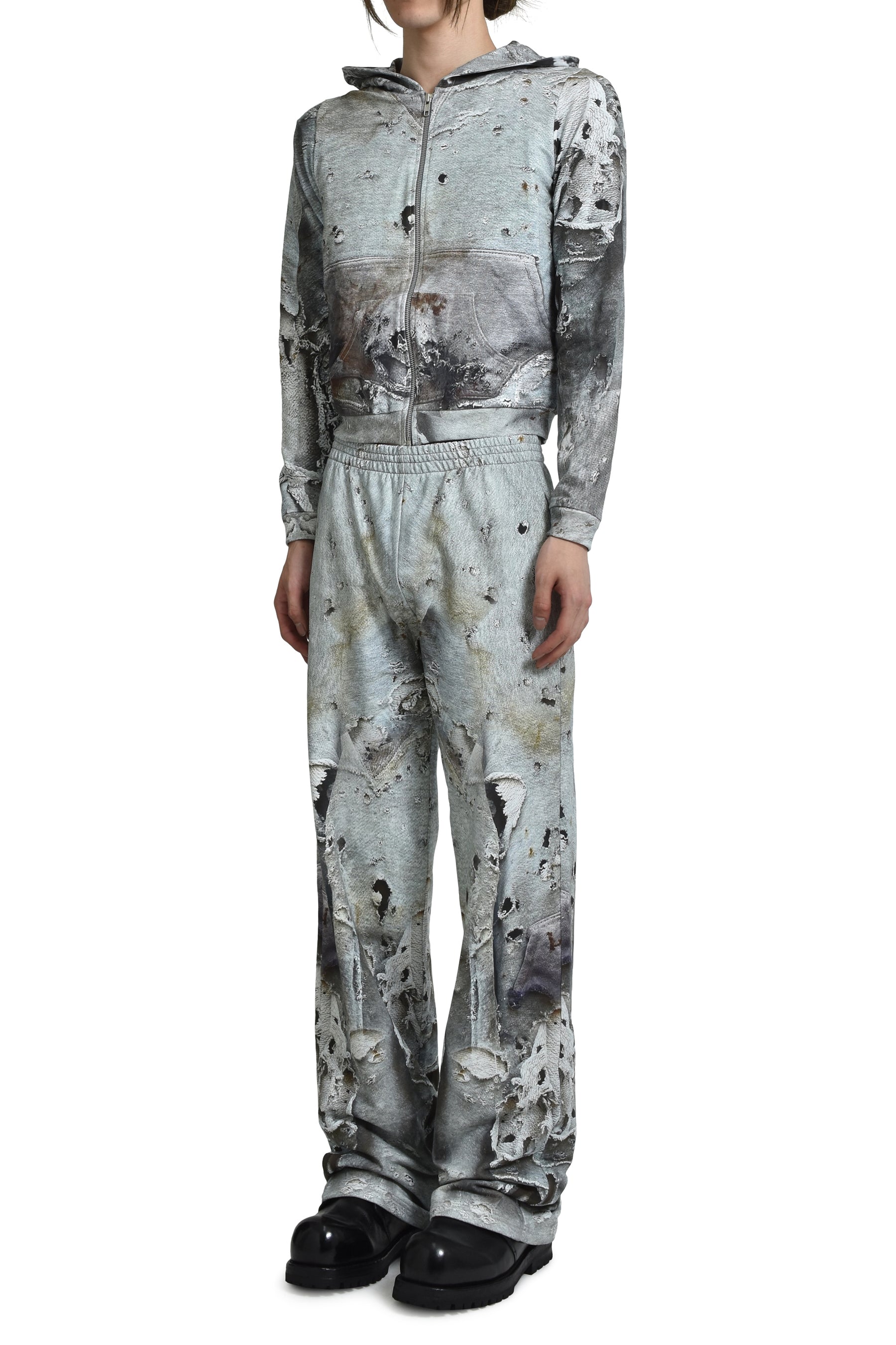 WORN OUT WHITE HOODIE / WHT 