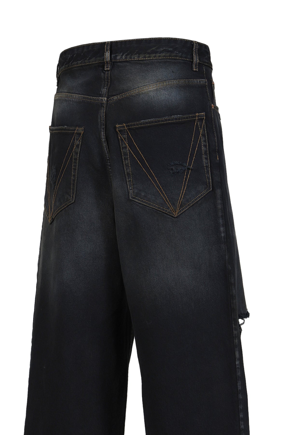 DISTRESSED BAGGY JEANS / BLKOUT