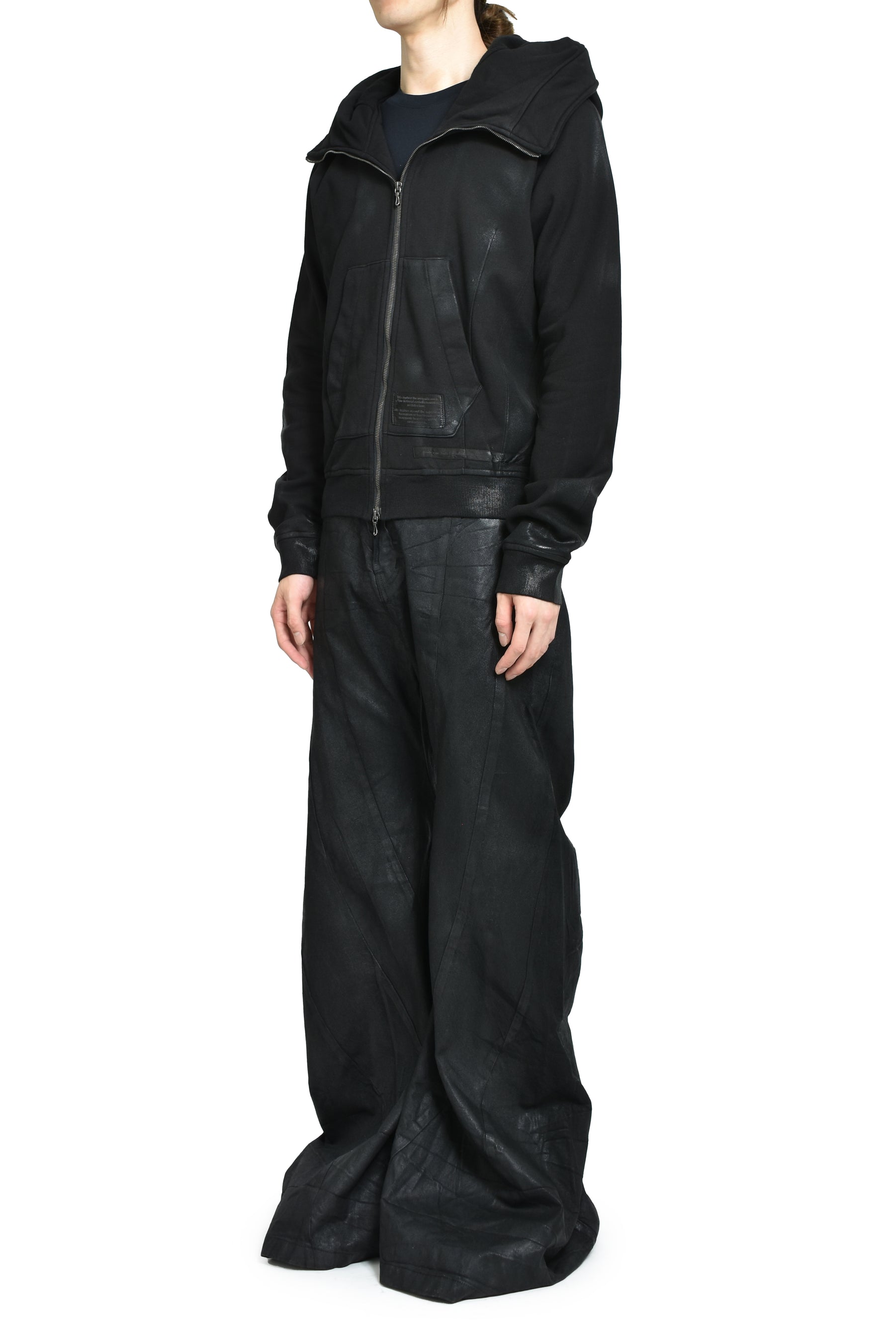 ぬこ JULIUS ユリウス FW25 COATING ZIP UP HOODIE / BLK WAX