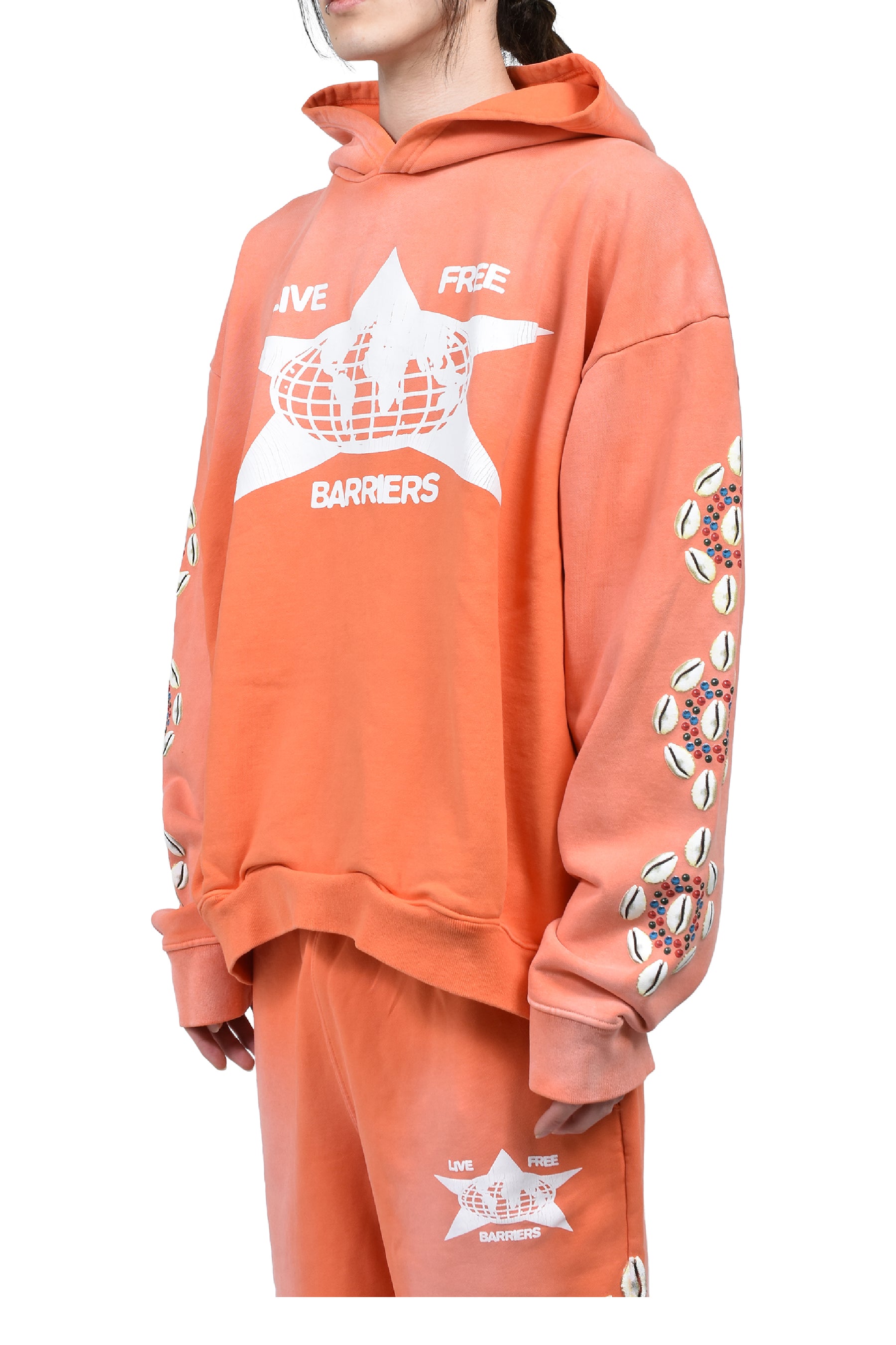 BARRIERS COWRIE SHELL HOODIE / ORG 