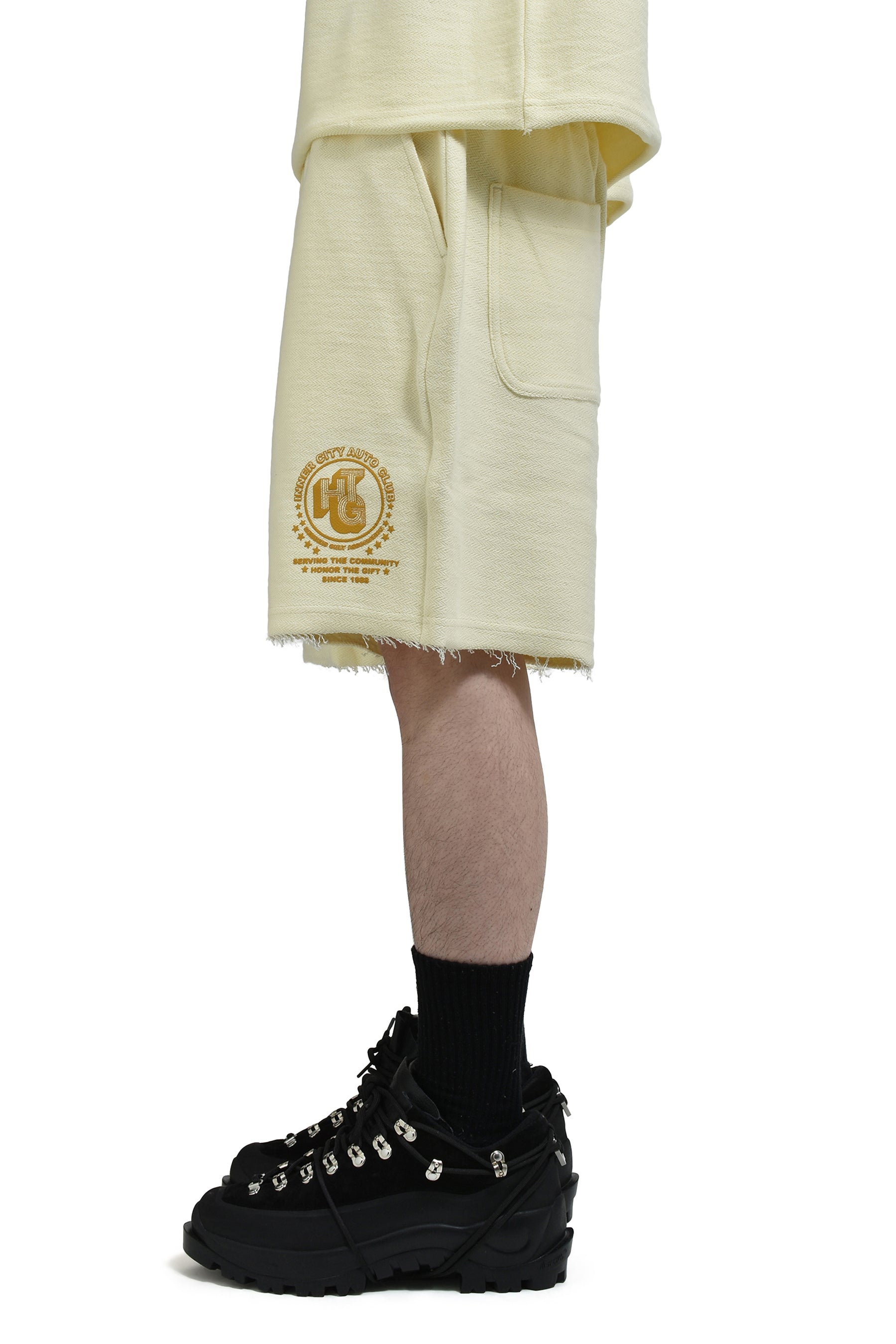 RACE HERRINGBONE SHORT / WHT 