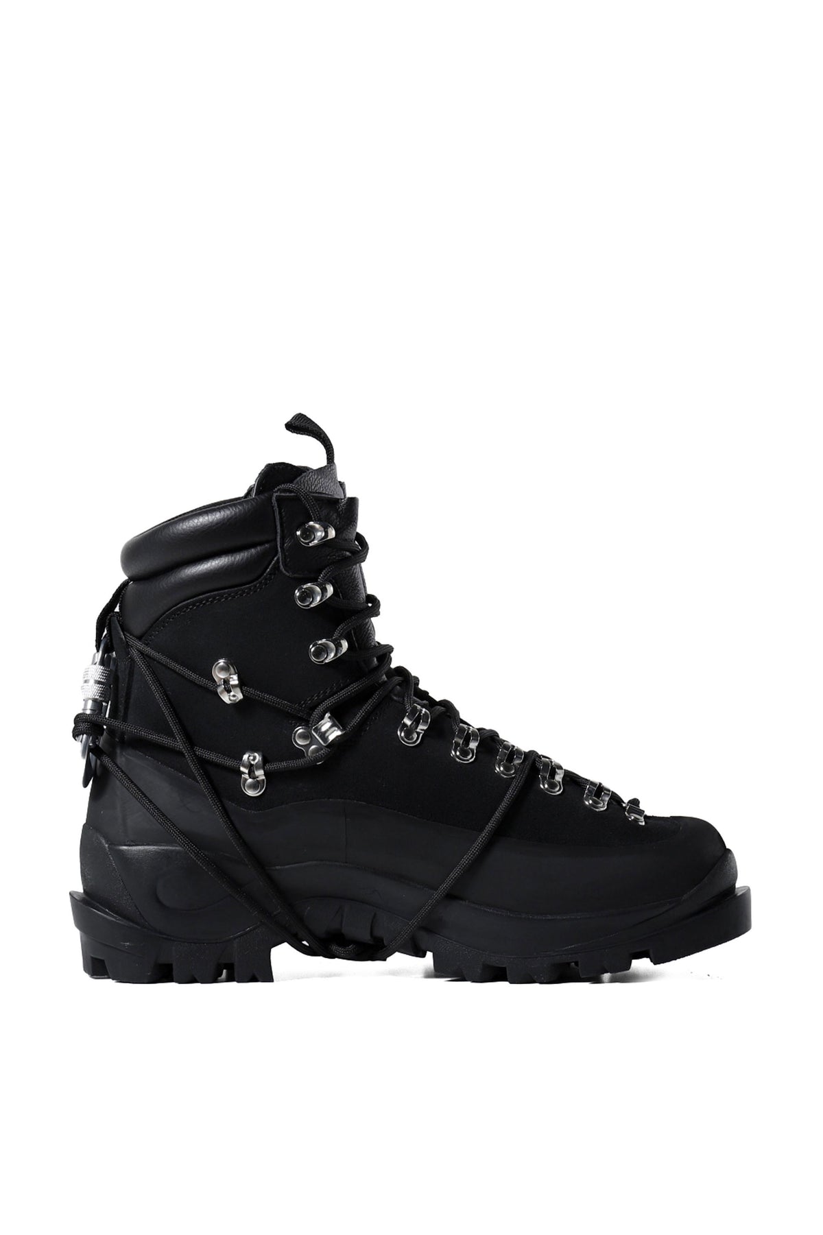 HIKING BOOTS / BLK