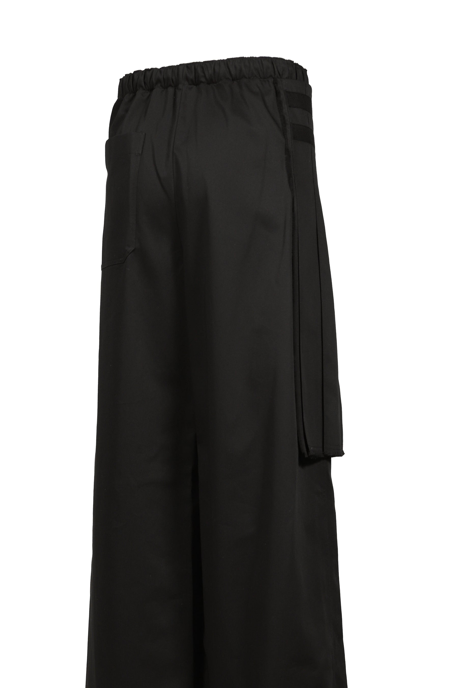 MARKE COMFORT LOUNGE PANTS WITH BELTED APRON / BLK