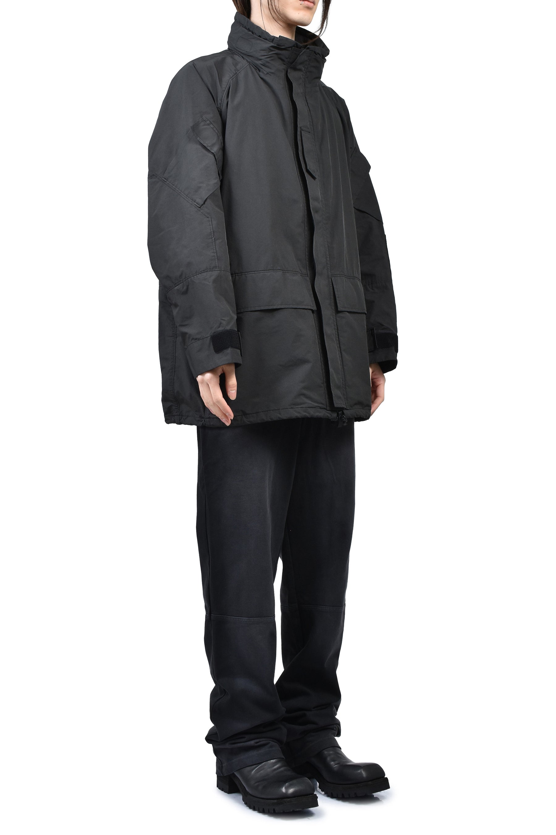 WEATHER MILITARY JACKET / LINER NYLON ZU CONNECTION / BLK