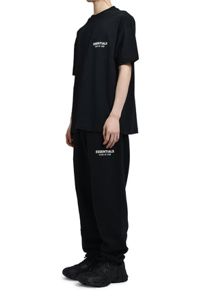ESSENTIALS CLASSIC FIT FLEECE SWEATPANT / JET BLK