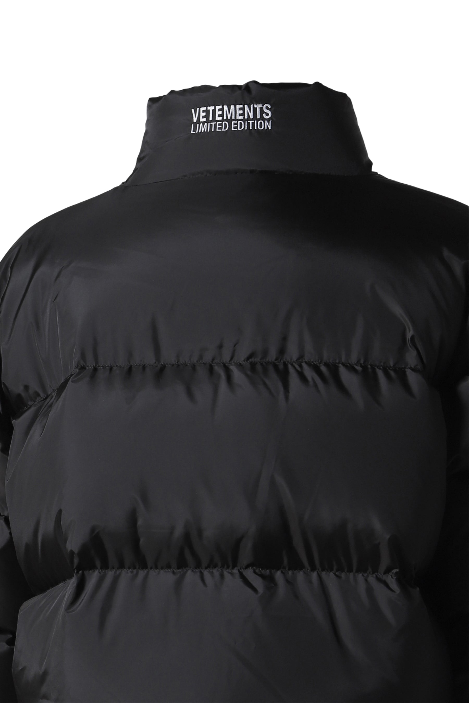 ICONIC PUFFER JACKET / BLK