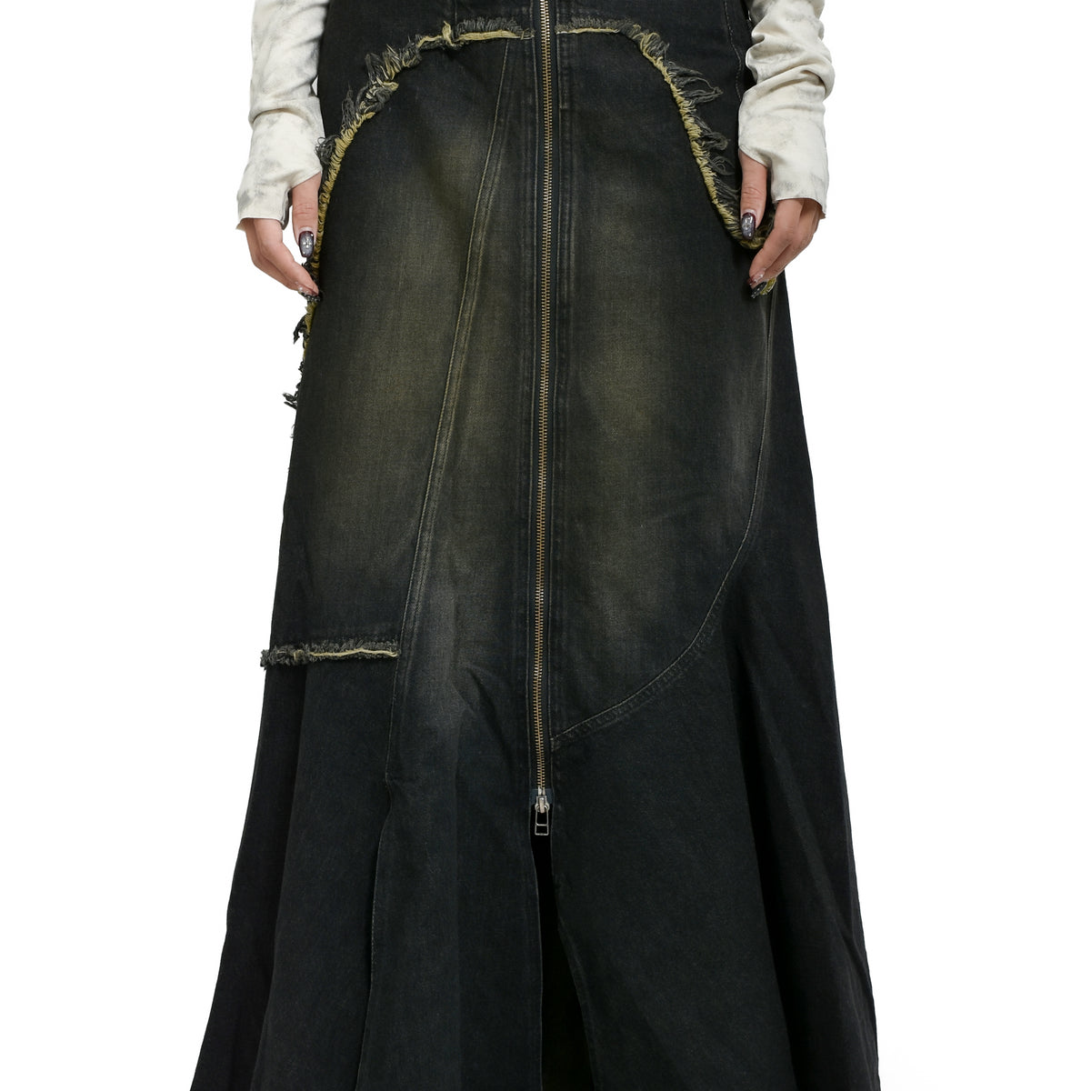 VIVAMUS SS25 DAMAGE DENIM MAXI SKIRT / BLK - NUBIAN