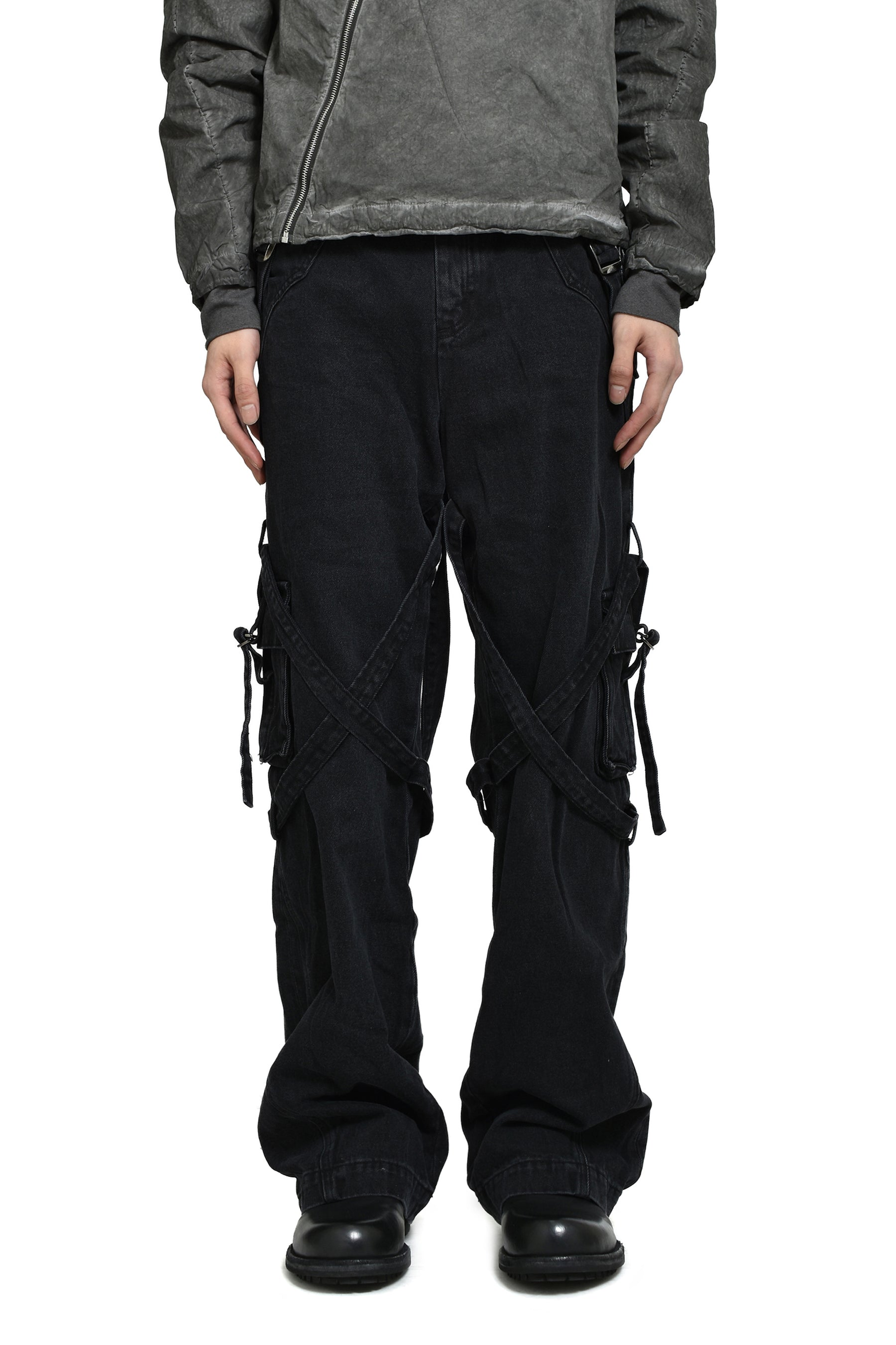 BONDAGE CARGO PANTS 2.0 / BLACK