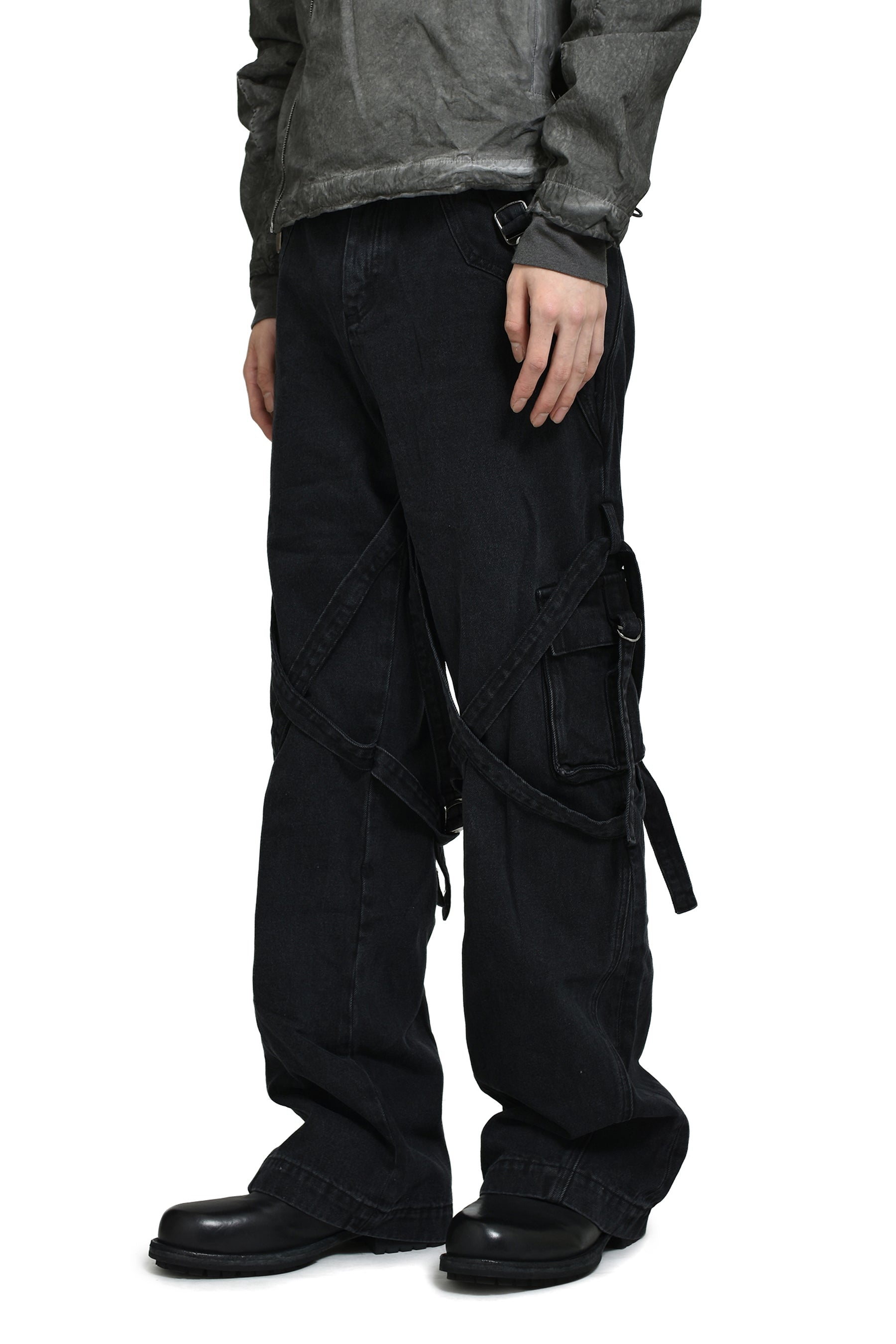BONDAGE CARGO PANTS 2.0 / BLACK