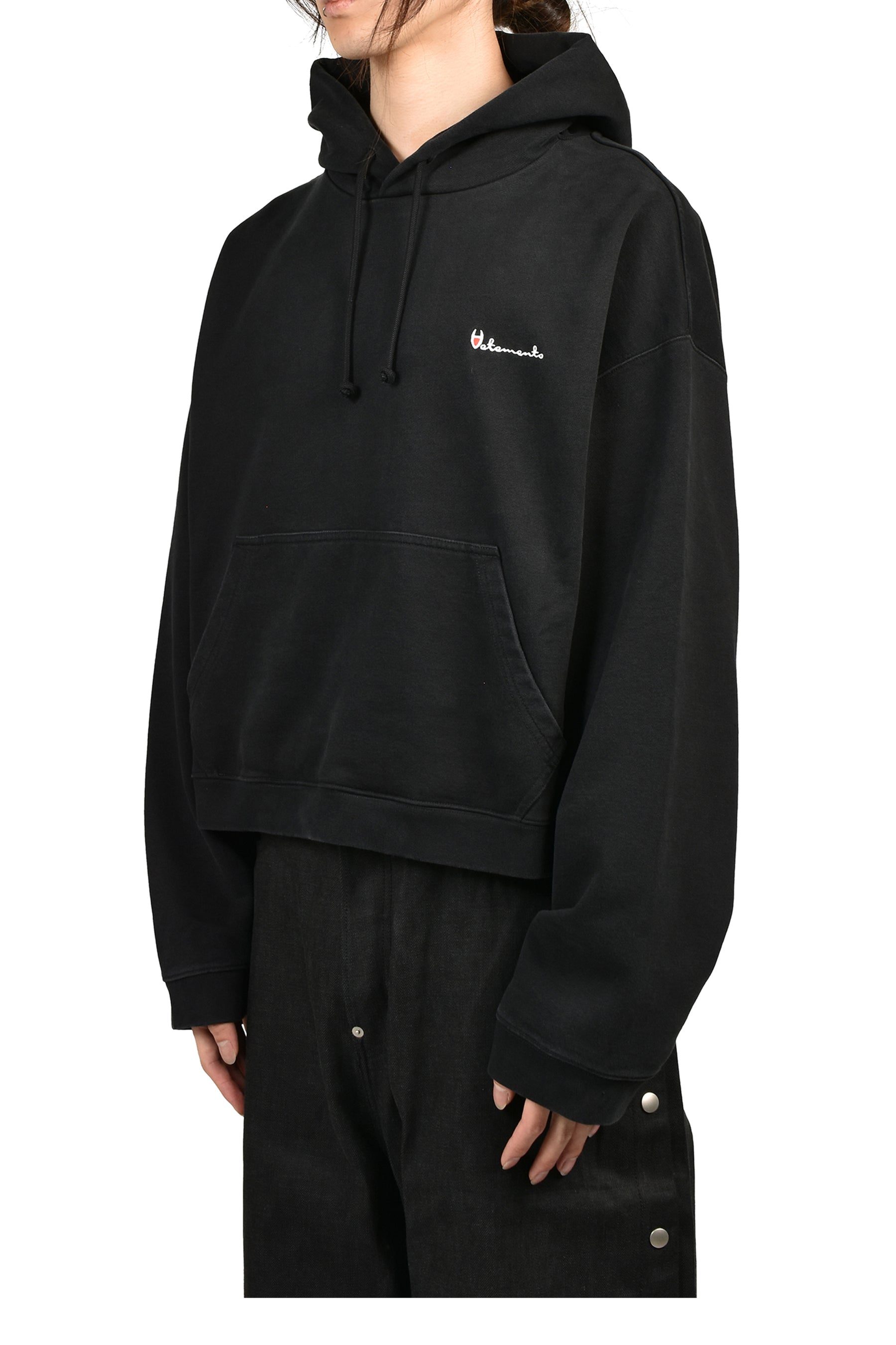 ATHLETIC LOGO HOODIE / BLK