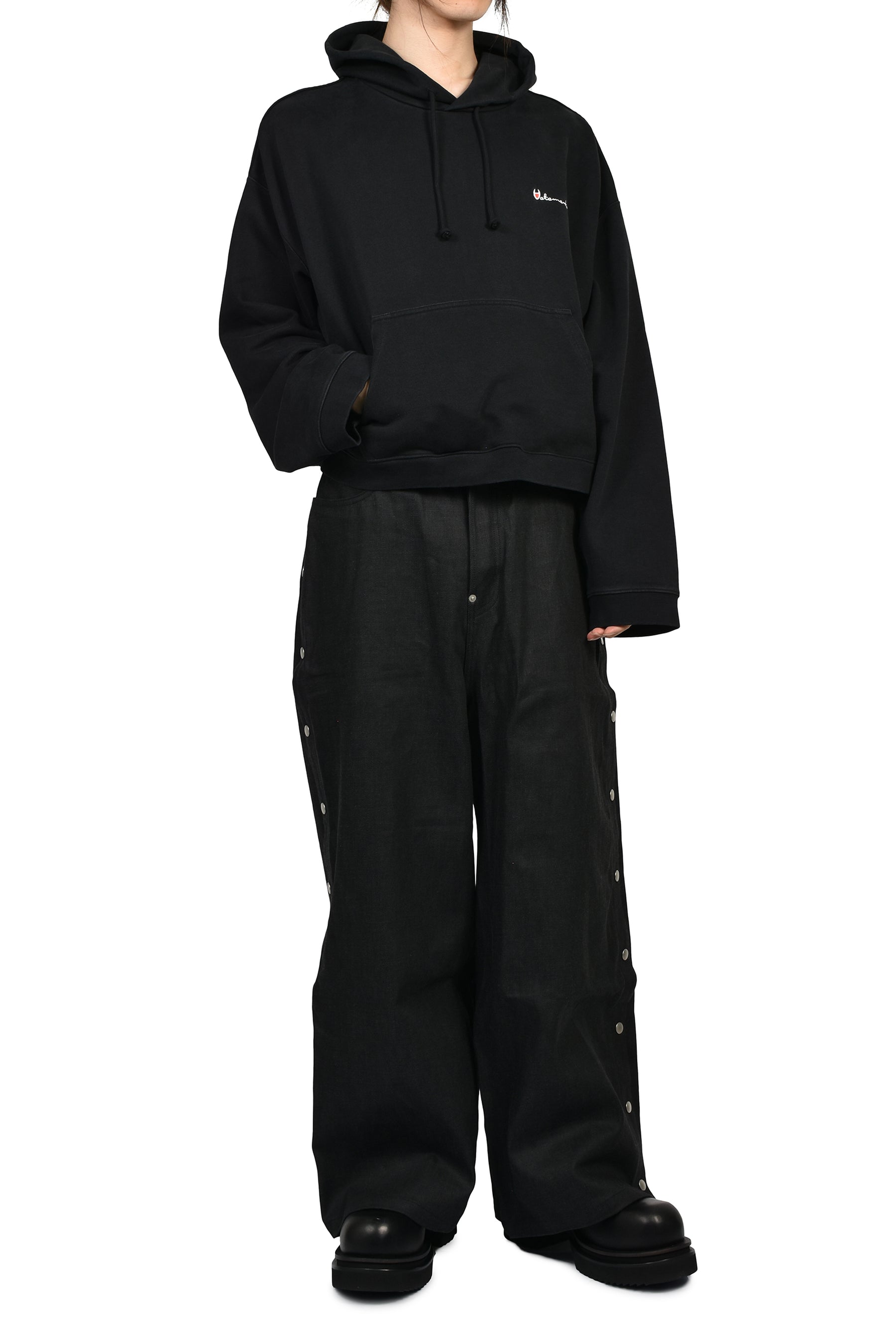 ATHLETIC LOGO HOODIE / BLK