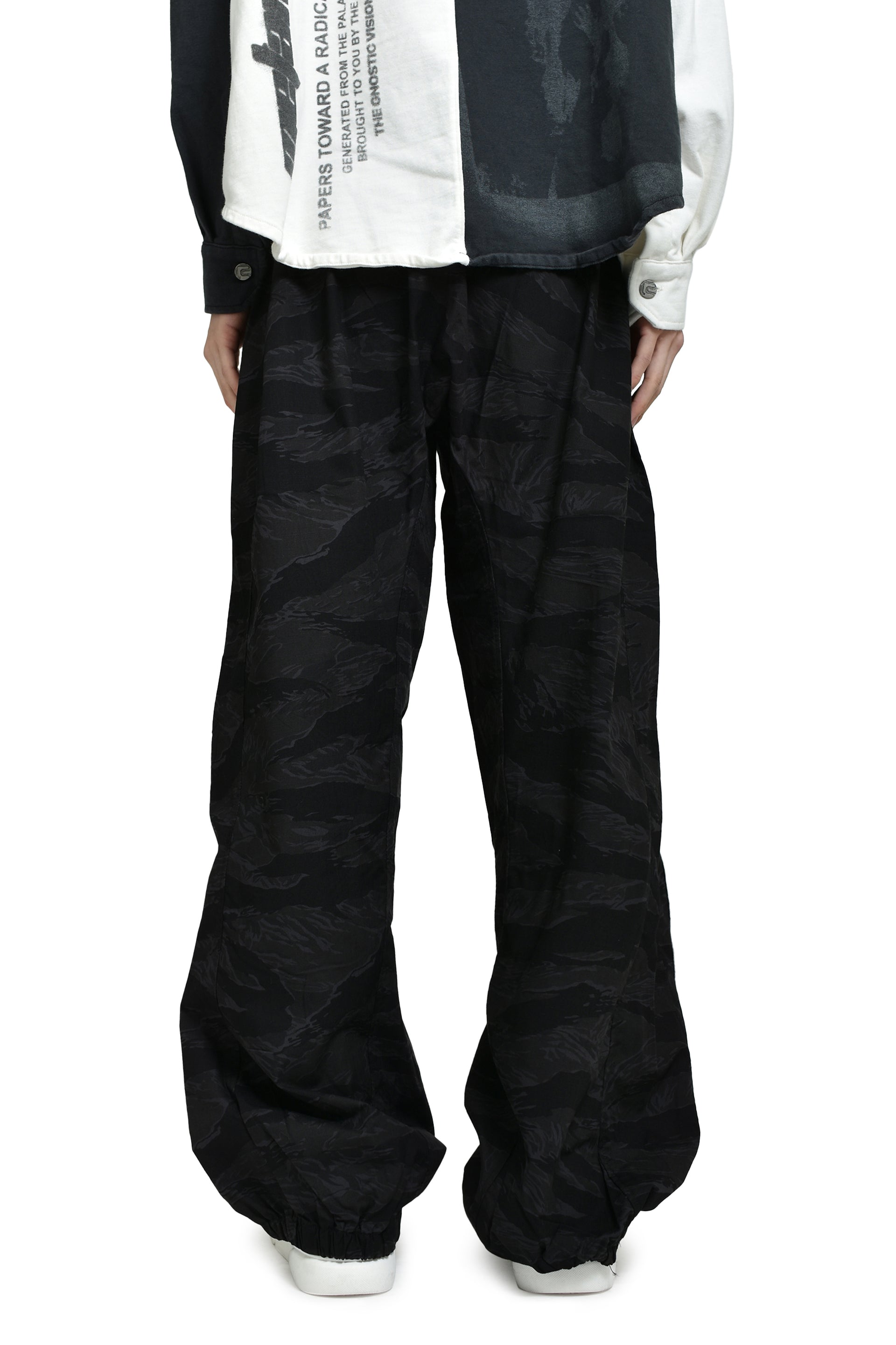 TRAPPIST PENTA PANT / BLK CAMO