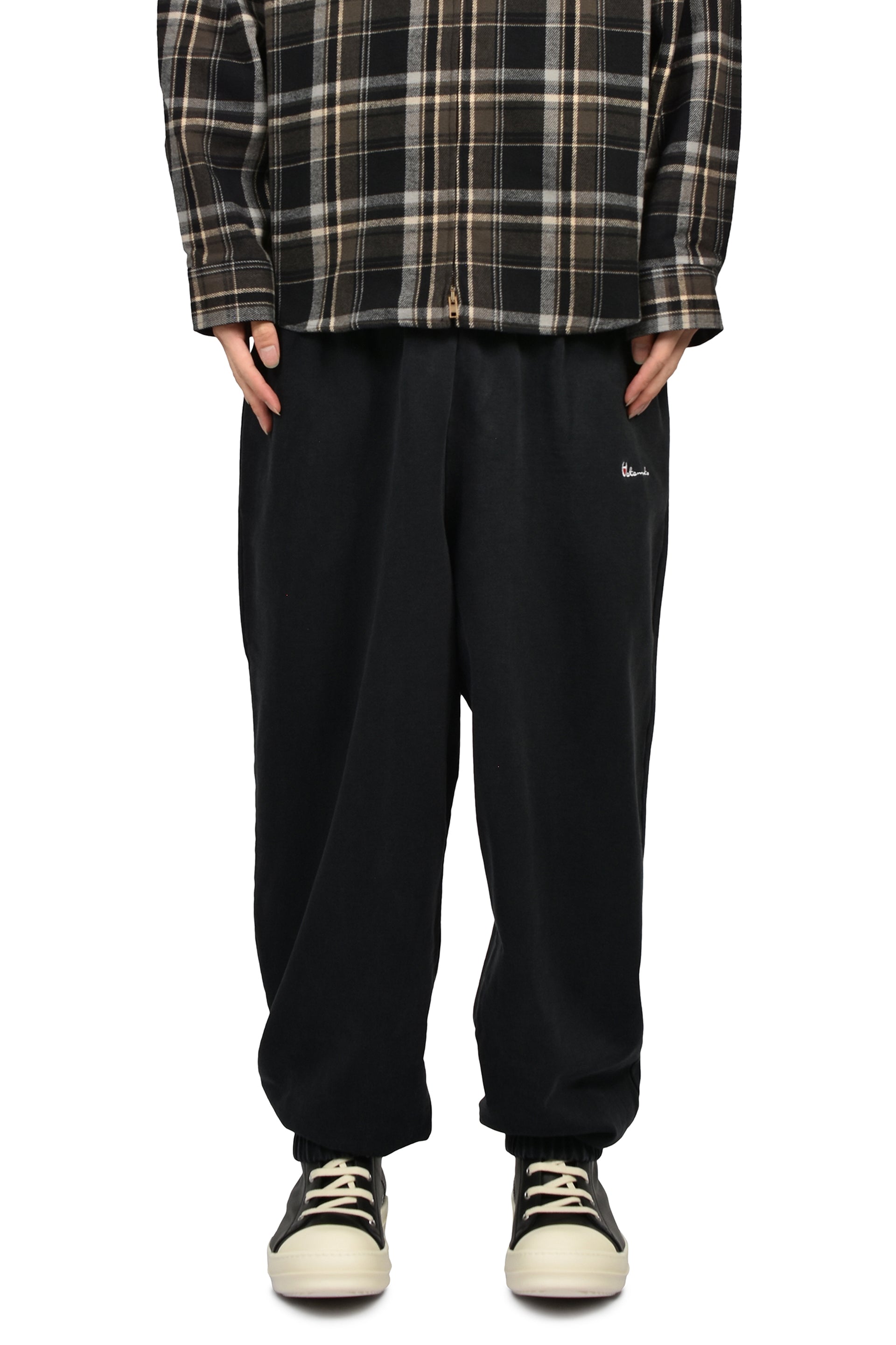 ATHLETIC LOGO ELASTIC SWEATPANTS / BLK