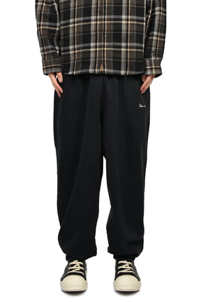 ATHLETIC LOGO ELASTIC SWEATPANTS / BLK