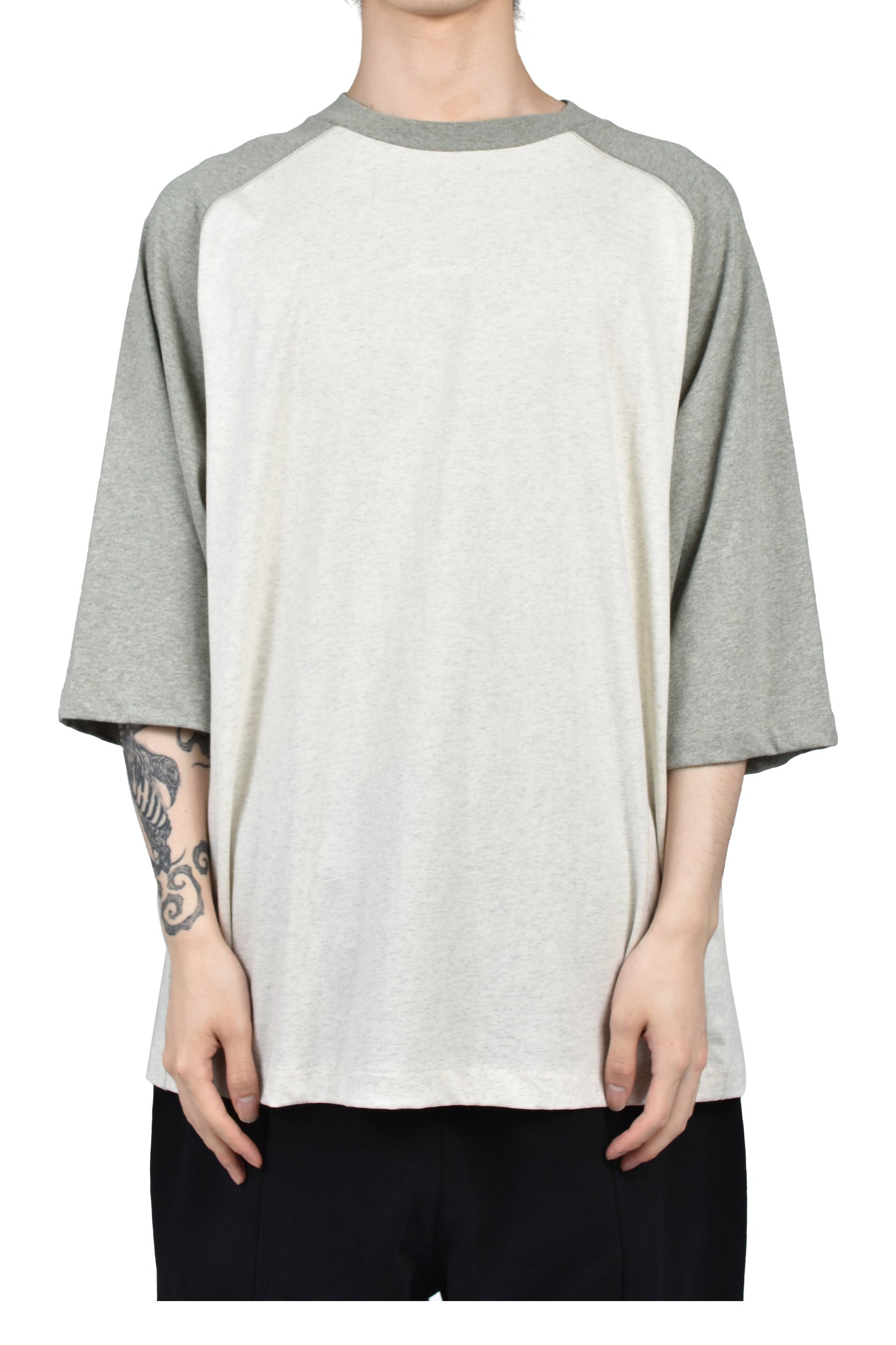 SIGNATURE BASEBALL TEE / OATMEAL/CONCRETE HEATHER