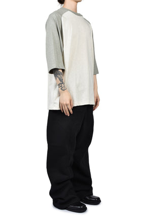 SIGNATURE BASEBALL TEE / OATMEAL/CONCRETE HEATHER