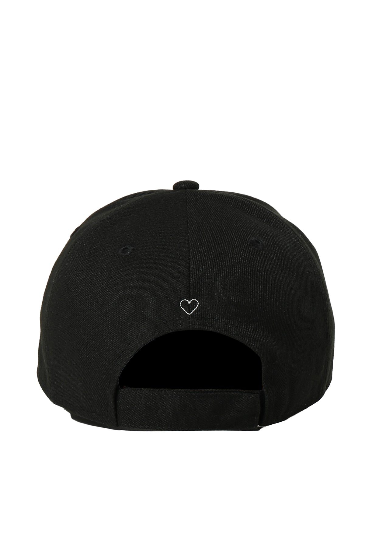 9 FORTY YANKEES HEART EMBROIDERY CAP / BLK/WHT