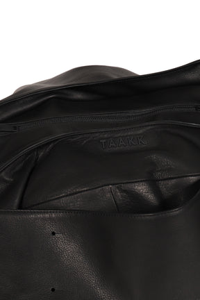 MIDDLE SIZE LEATHER BAG / BLK