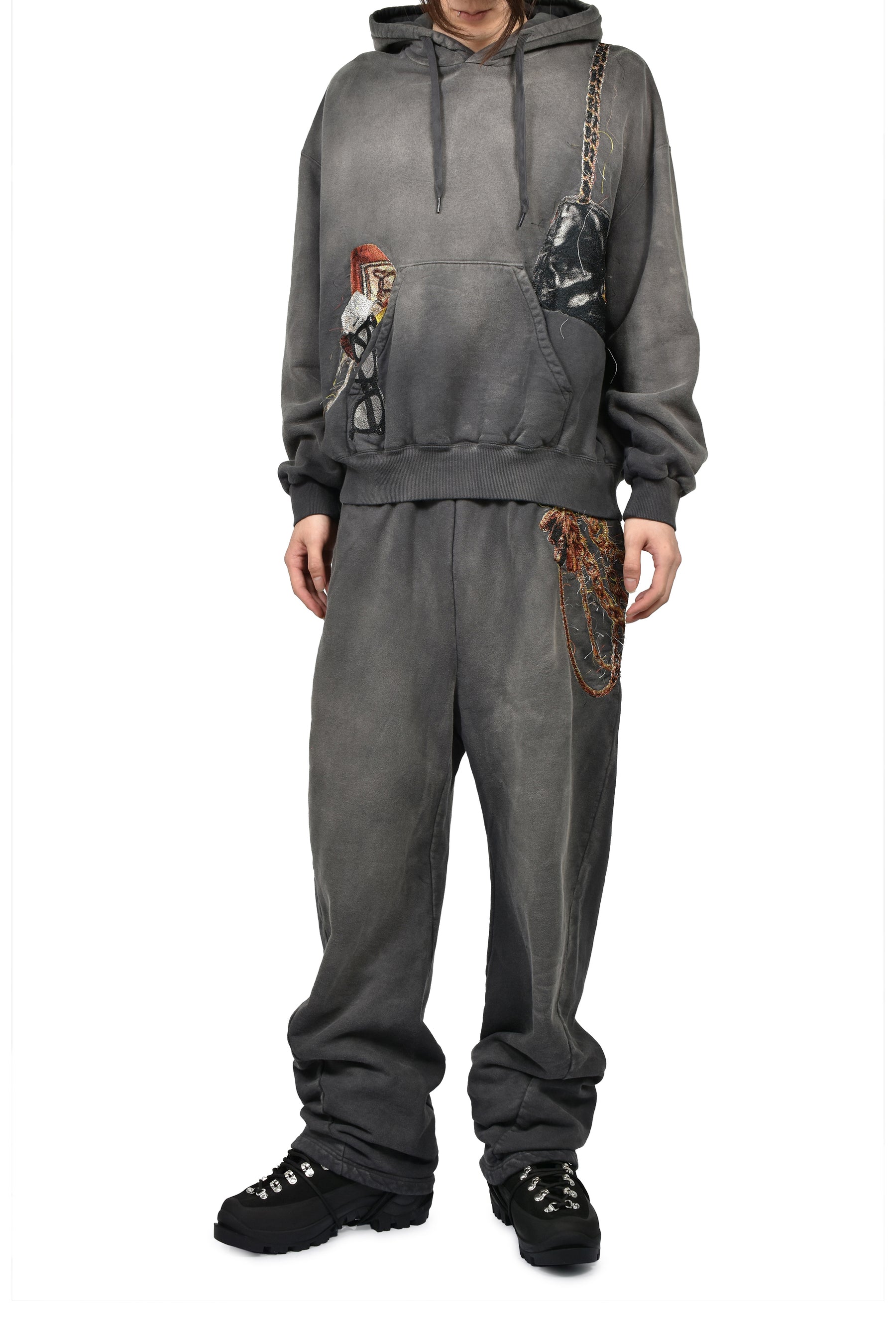 TROMPE L’OEIL EMBROIDERY SWEATPANTS / BLK