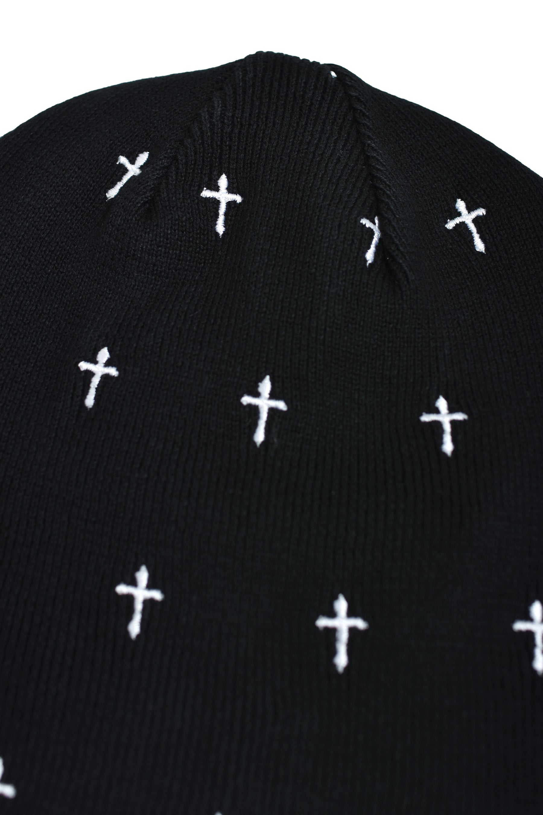 ALLOVER CROSS BEANIE V2 / BLK
