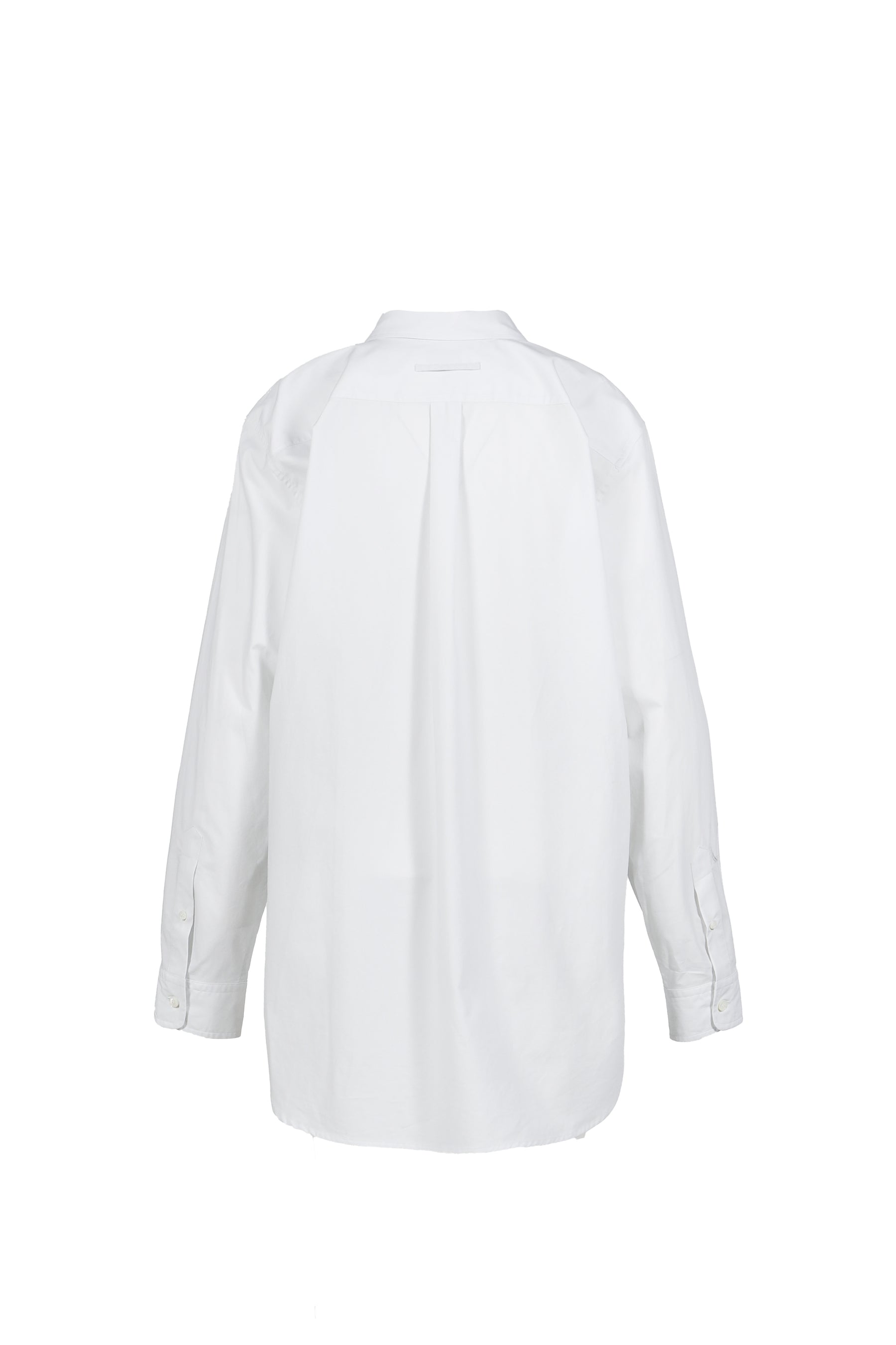 Shirt printed "BLURRY ROSES"