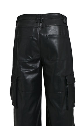 BAGGY LEATHER CARGO PANTS / BLK