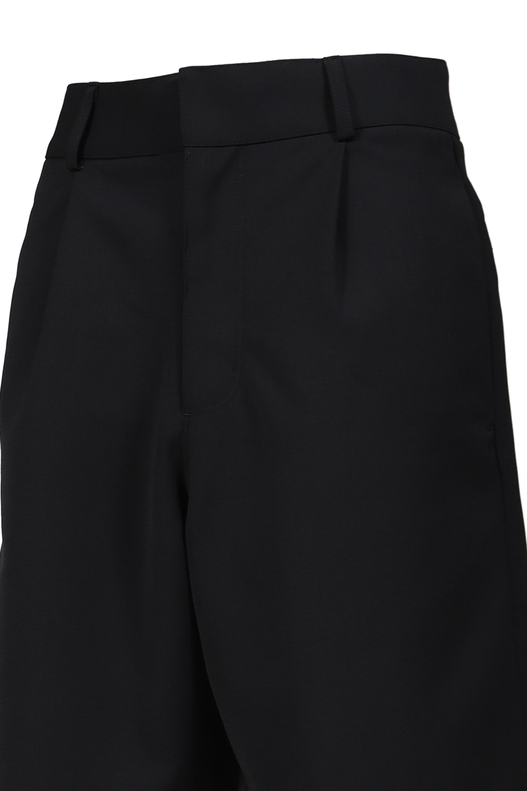 TAILORED SHORT / BLK