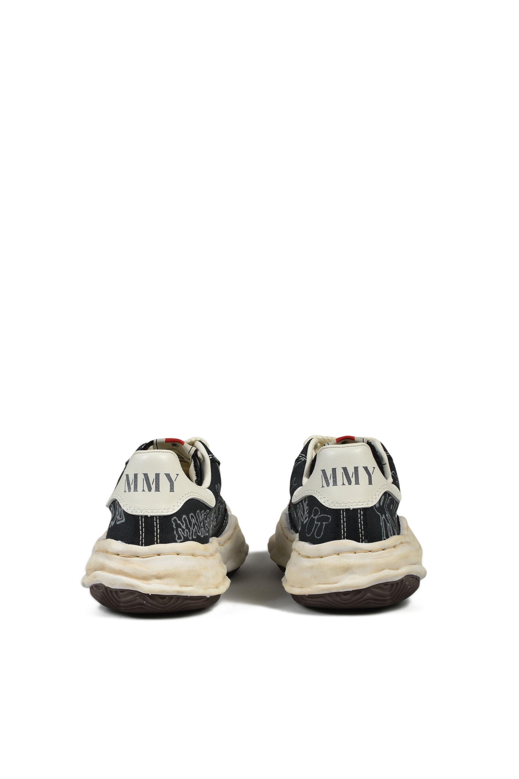 BALAKEY GRAFFITI LOW CANVAS / BLK