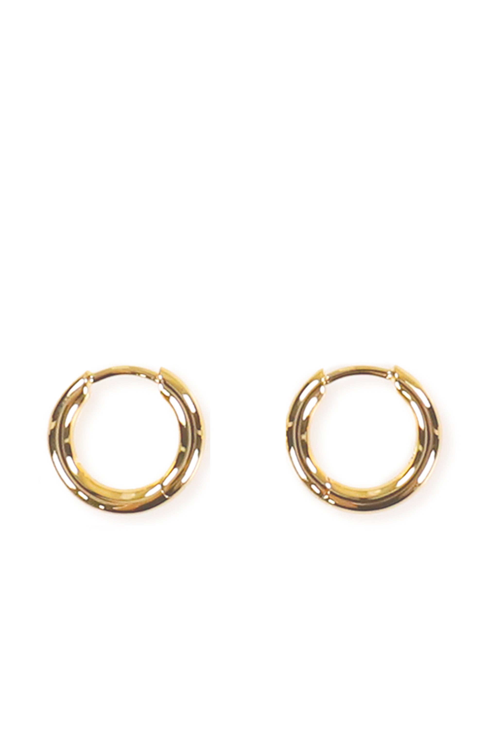 Tom Wood FW26 CLASSIC HOOPS SMALL GOLD / GLD - NUBIAN