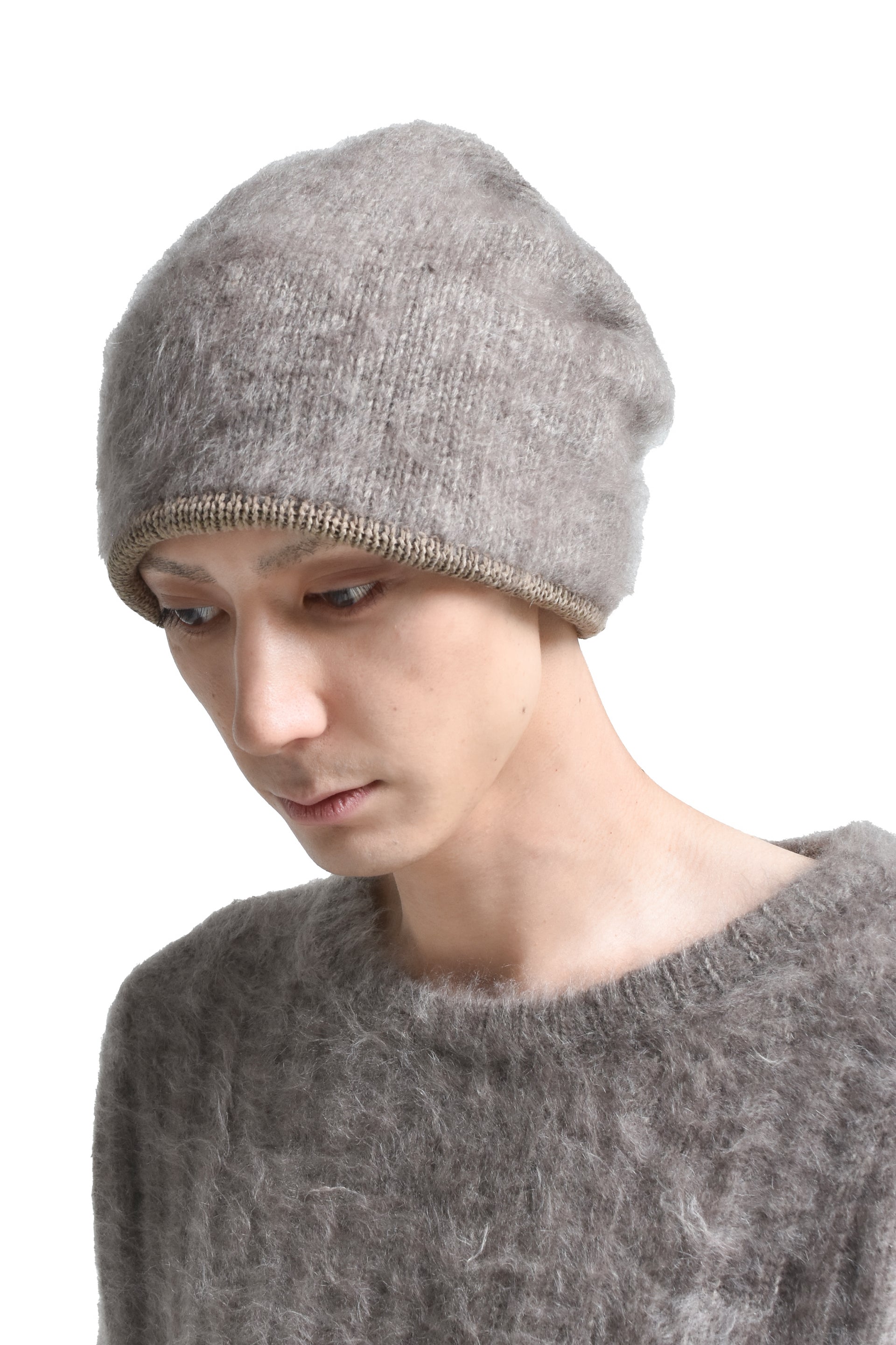 CASHMERE BIG BEANIE / DUSTY BRW
