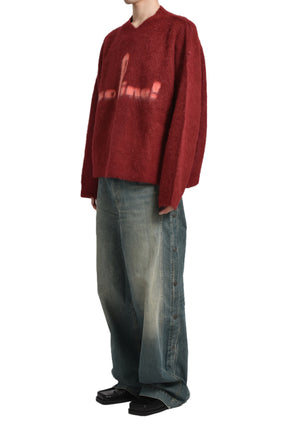 BRUSHED MOHAIR V-NECK JUMPER / RED BUR RED