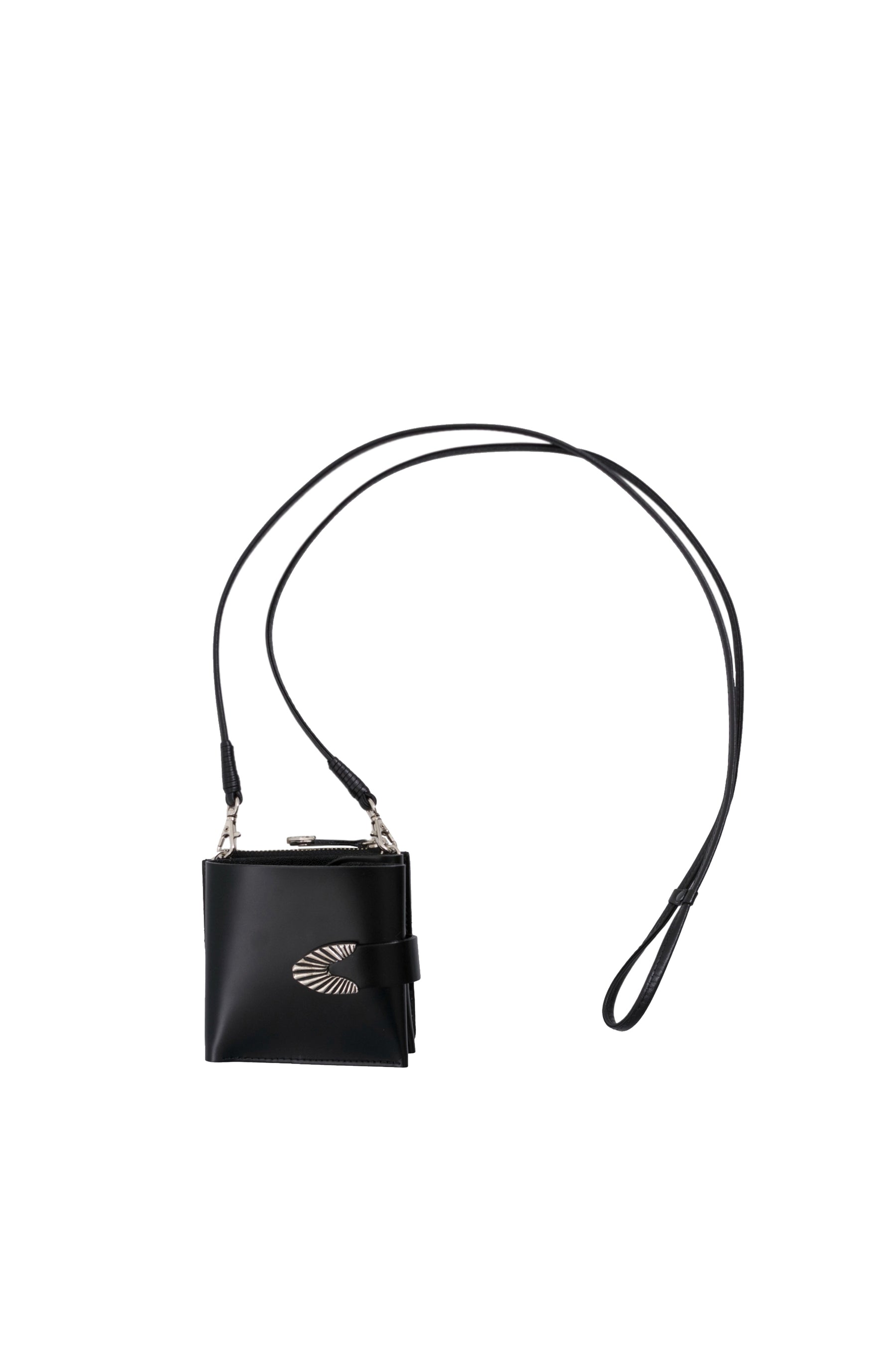 TOGA SS23 LEATHER SHOULDER WALLET / BLK -NUBIAN