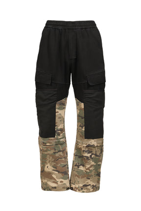 MIXED MATERIAL CARGO SWEAT PANT / CAMO HALF