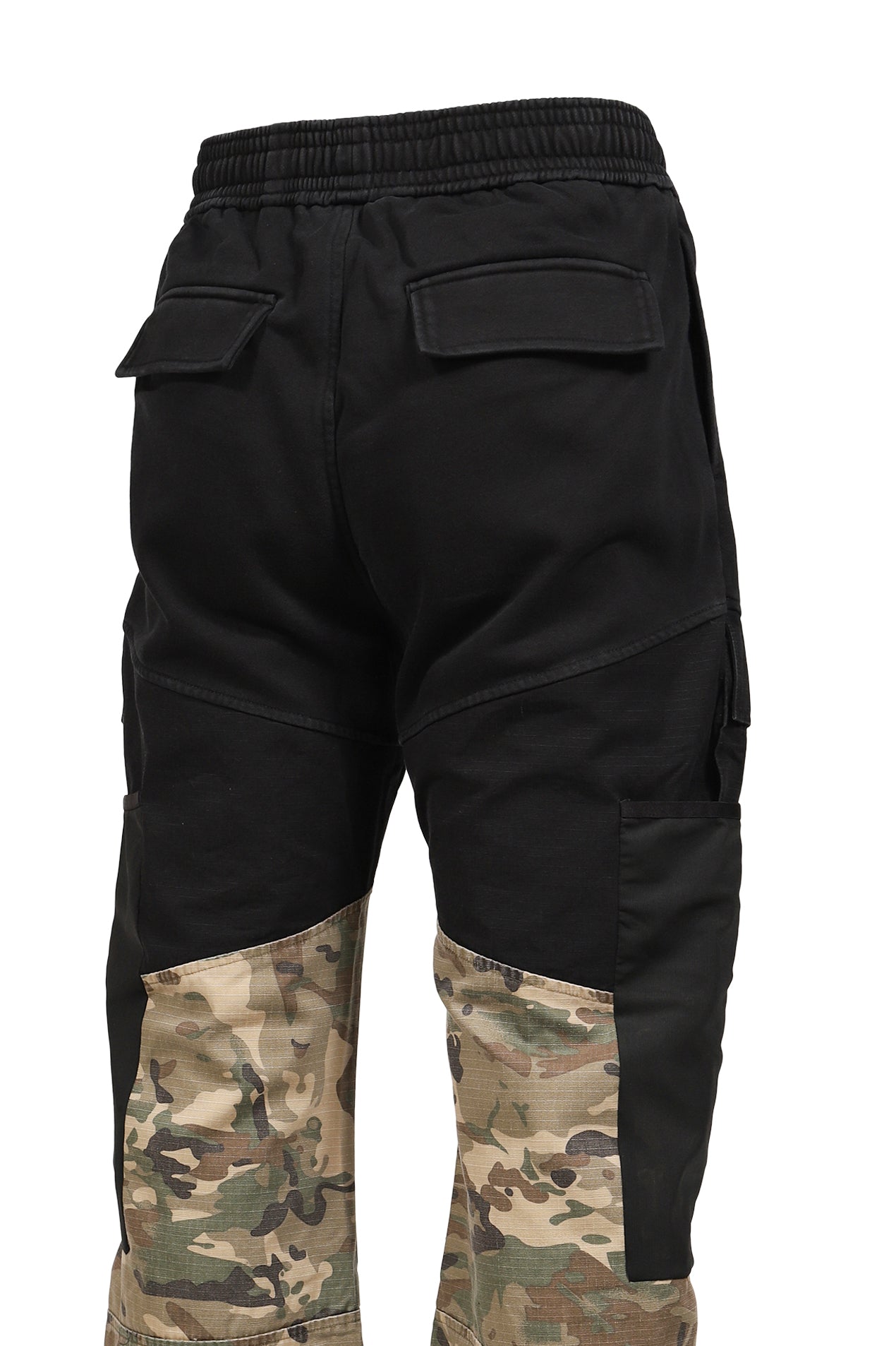 MIXED MATERIAL CARGO SWEAT PANT / CAMO HALF