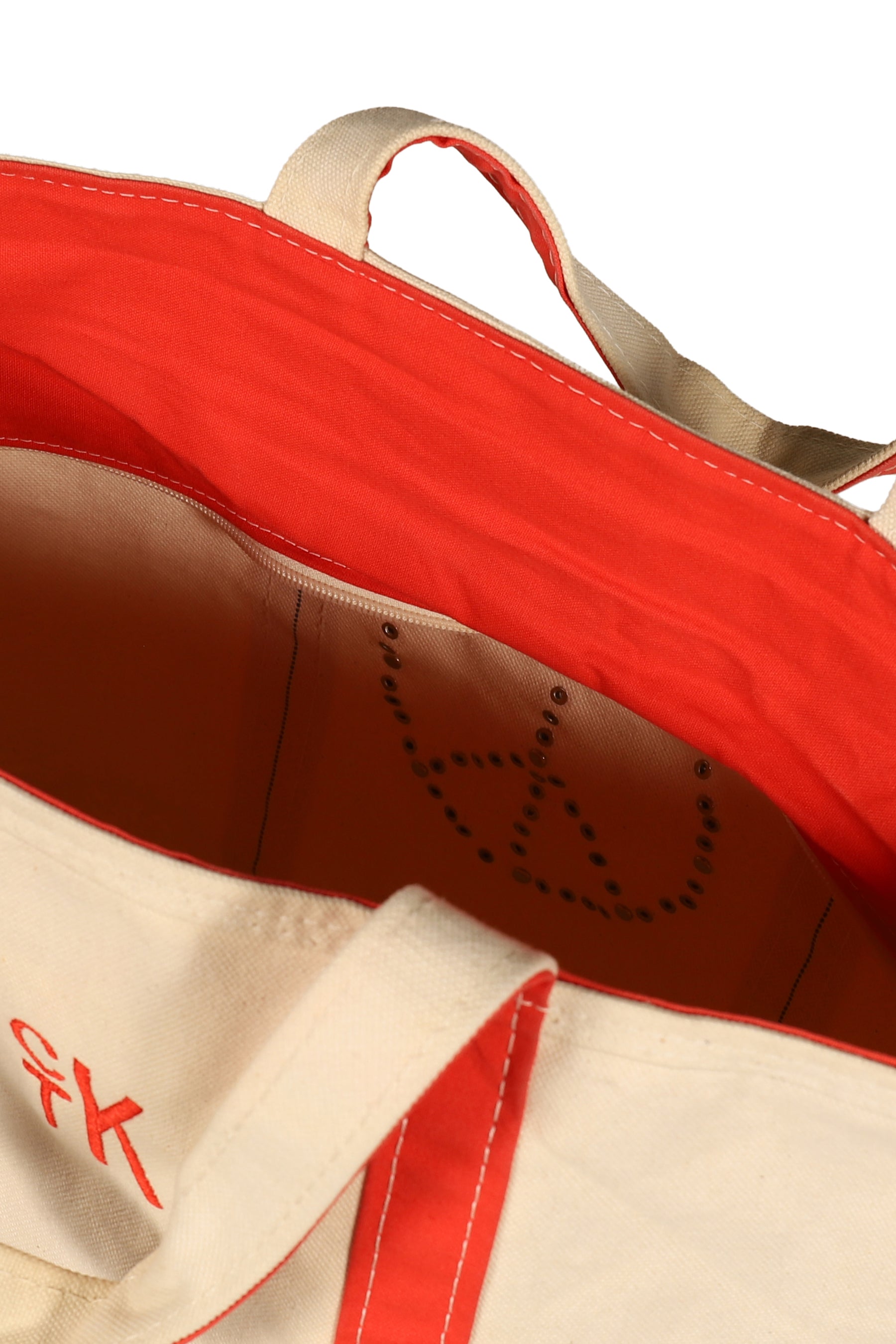 VINTAGE VOTE & TOTE W/ CUSTUM LONG HANDLE / ASSORTED