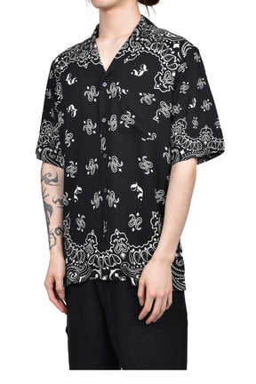 PAISLEY SHORT SLEEVE SHIRTS / BLK