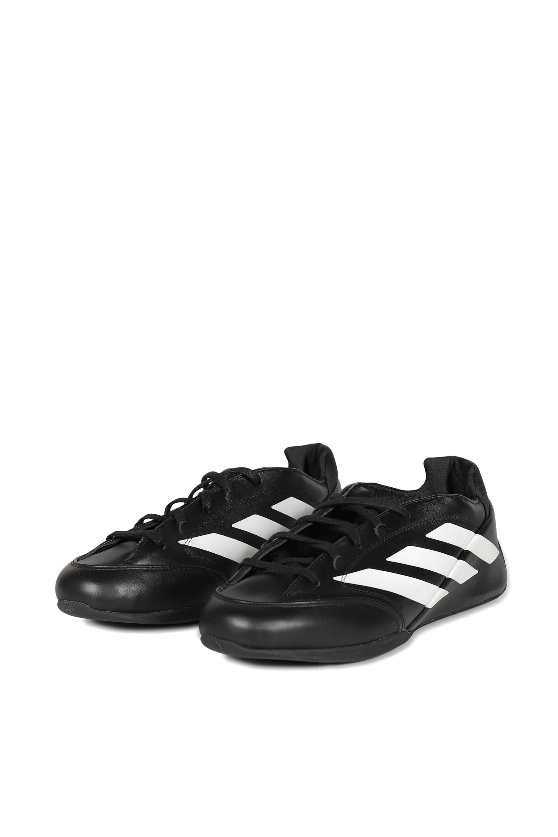 ES FEROZA LOW / CORE BLK