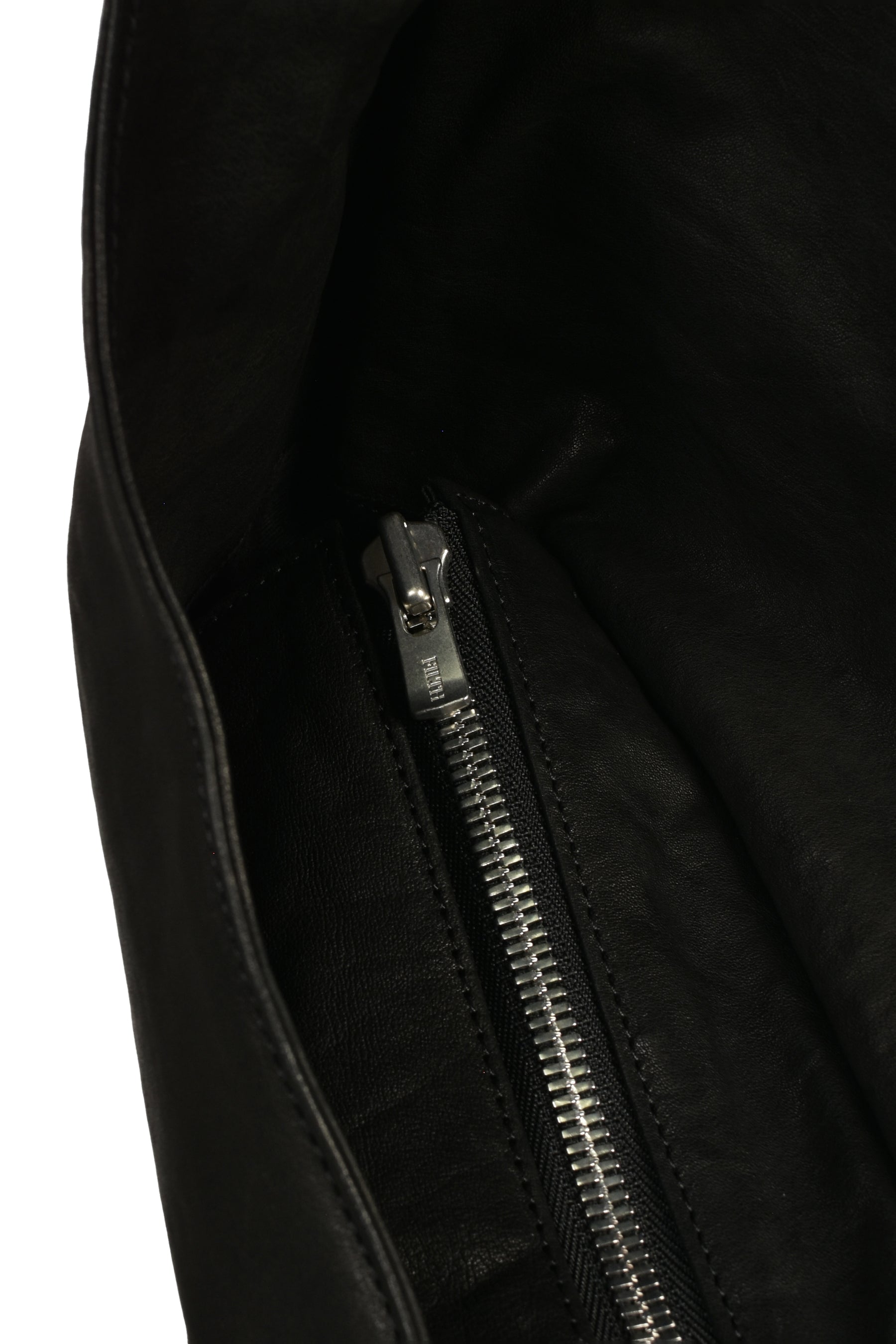 T.A.S / CARGO SHOULDER / BLK