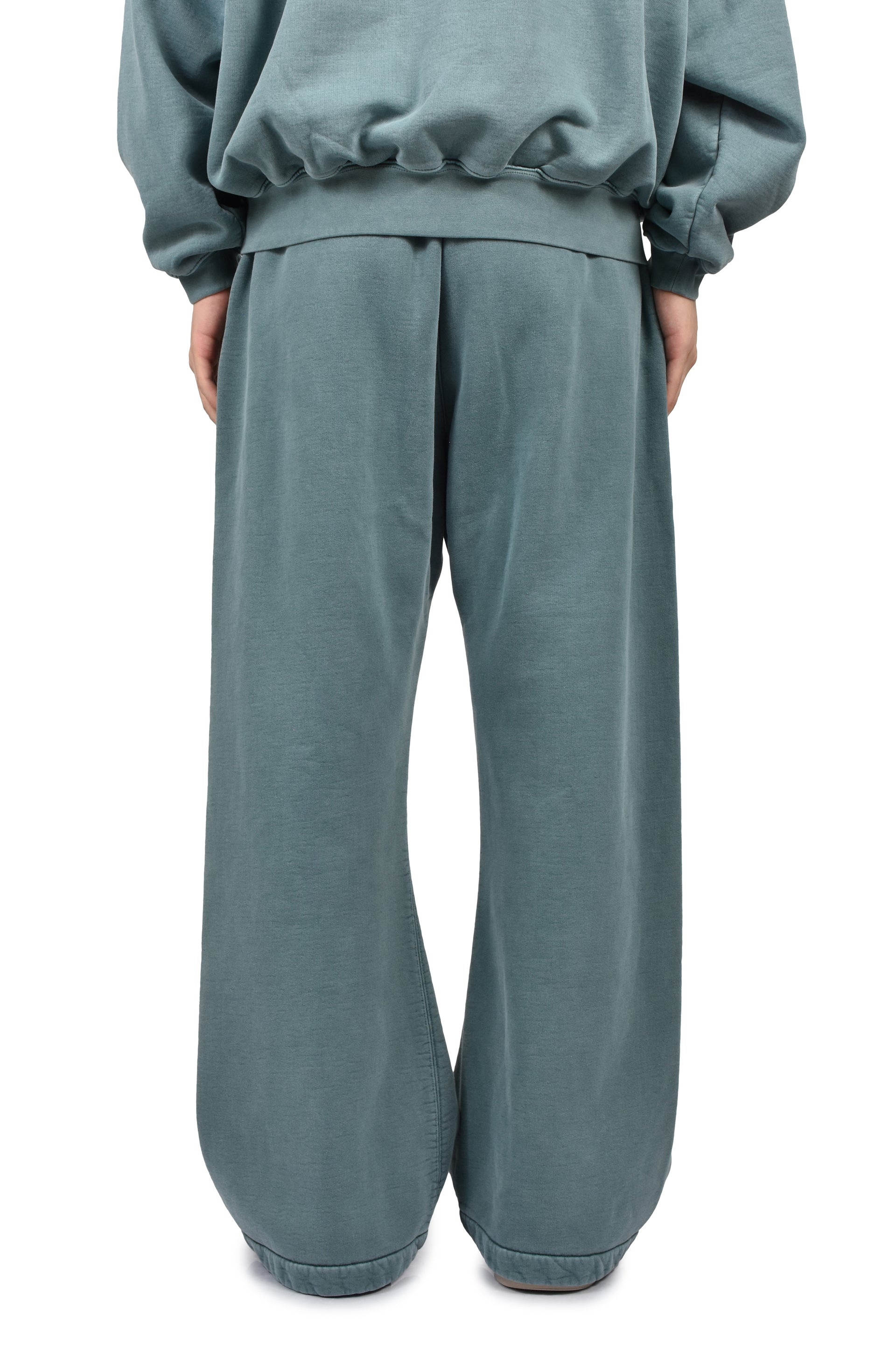 SIGNATURE FLARE SWEATPANT / FADED COASTAL