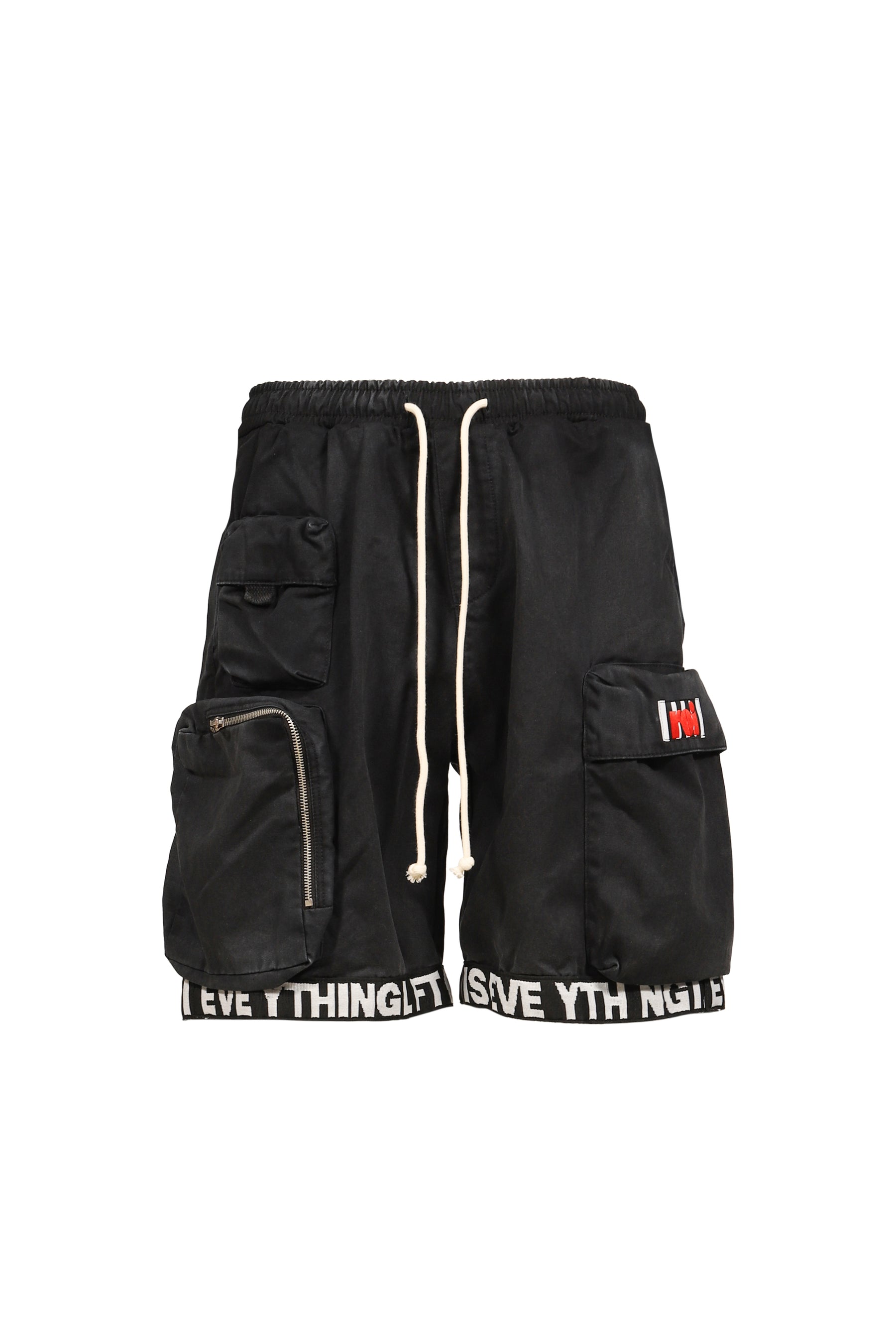 LEFT OUT SHORT / BLACK