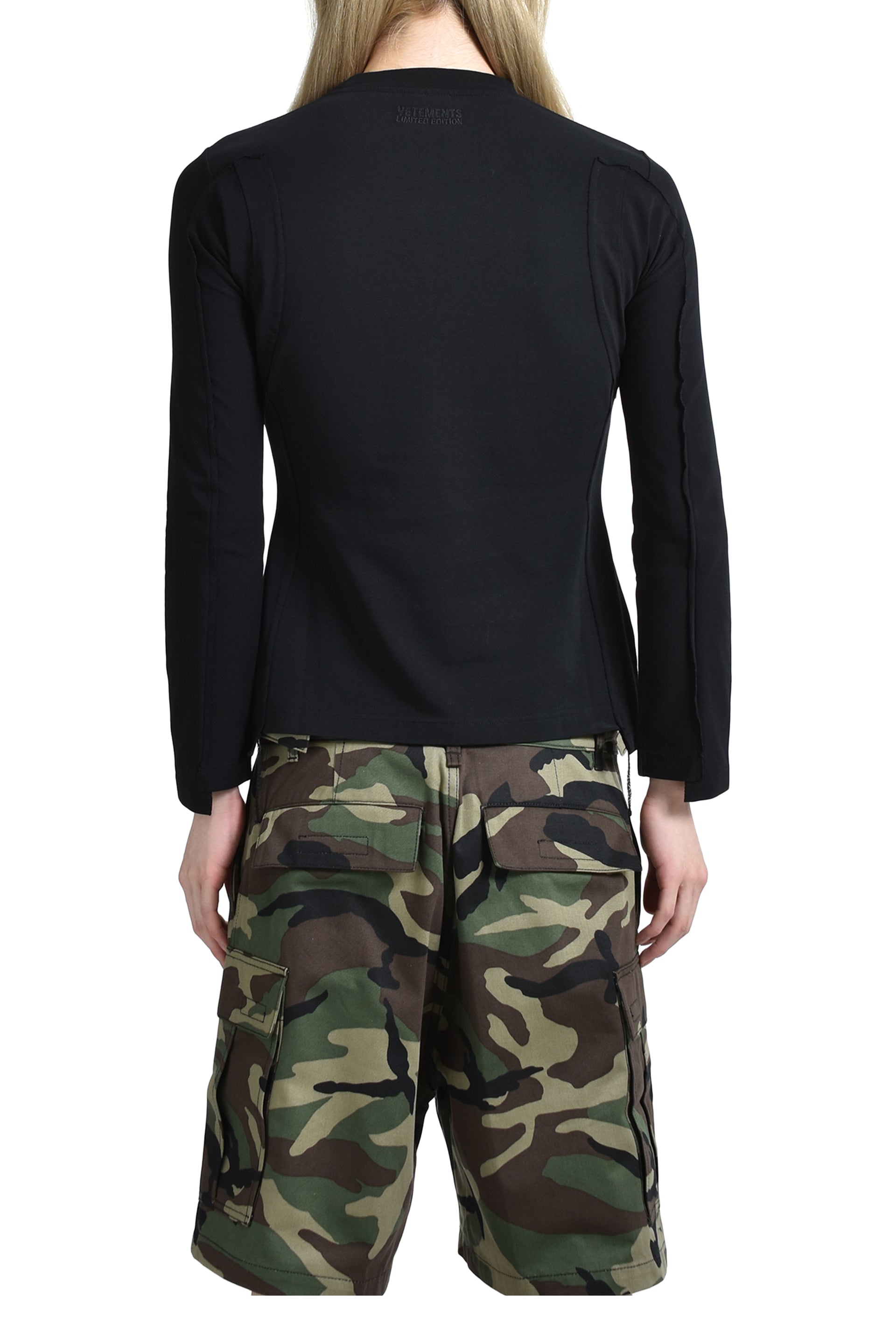 VETEMENTS OVAL LOGO CUT-UP LONGSLEEVE / BLK WHT