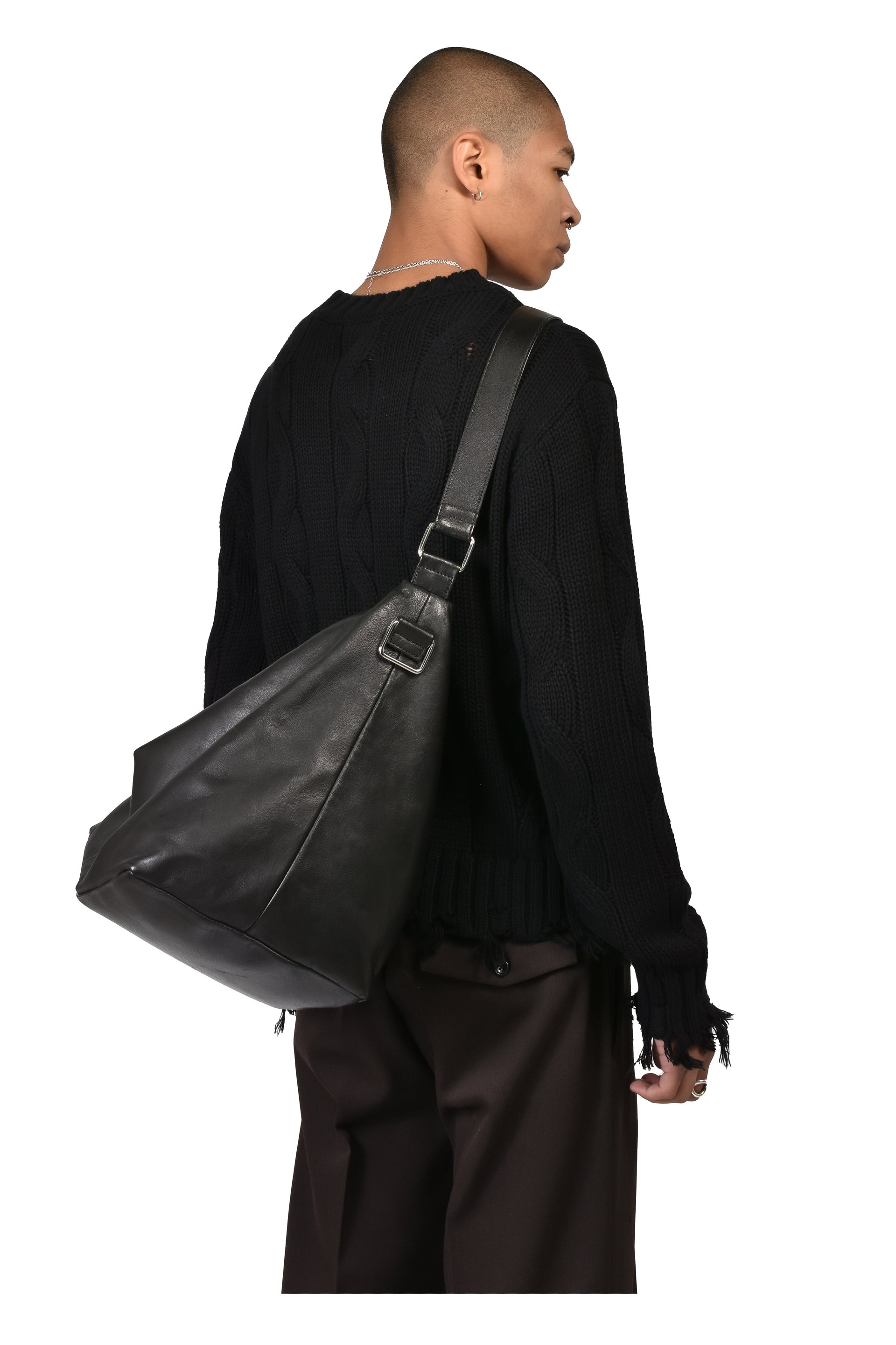 OFF HOURS SHOULDER / BLK