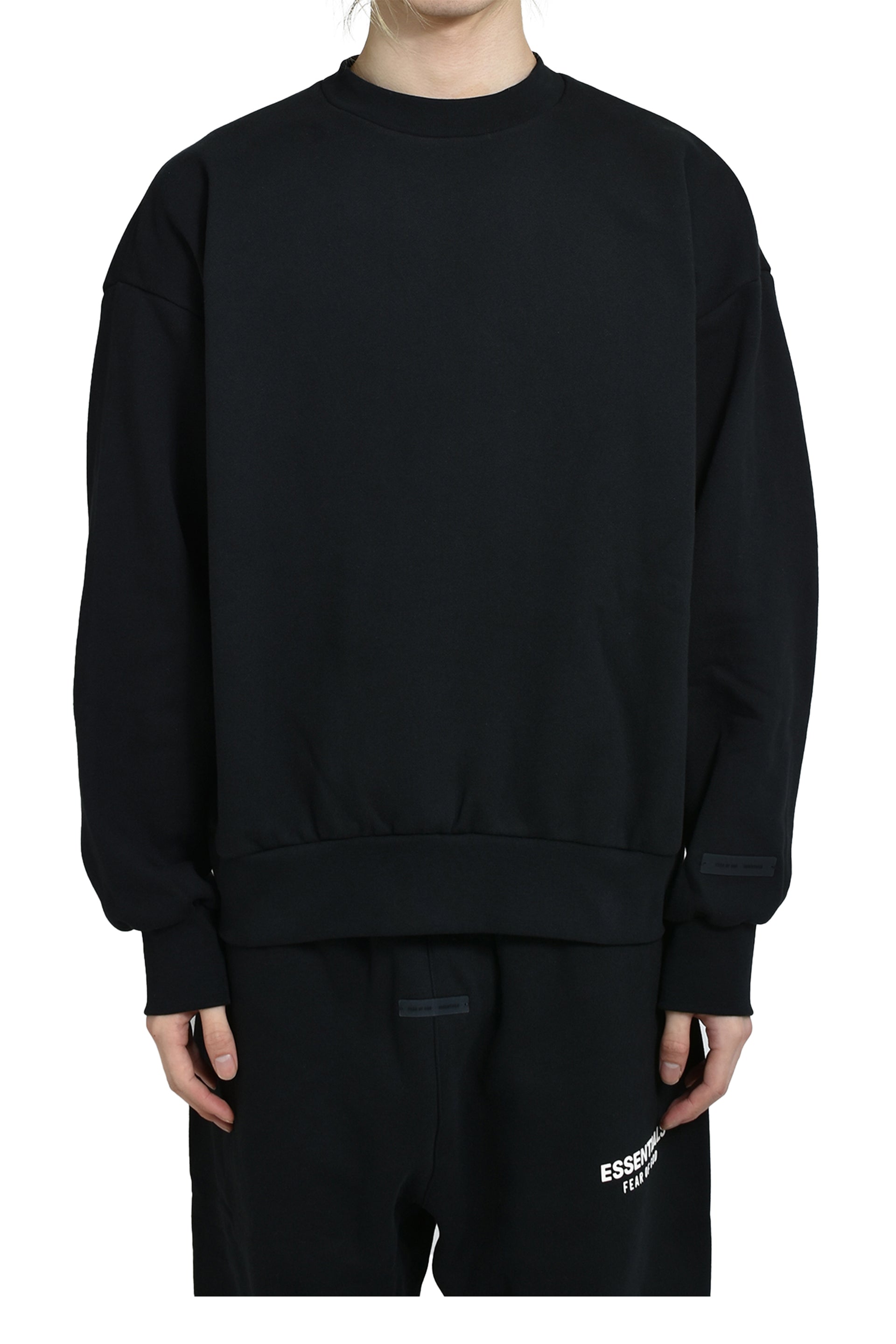 ESSENTIALS CLASSIC FIT FLEECE CREWNECK / JET BLK